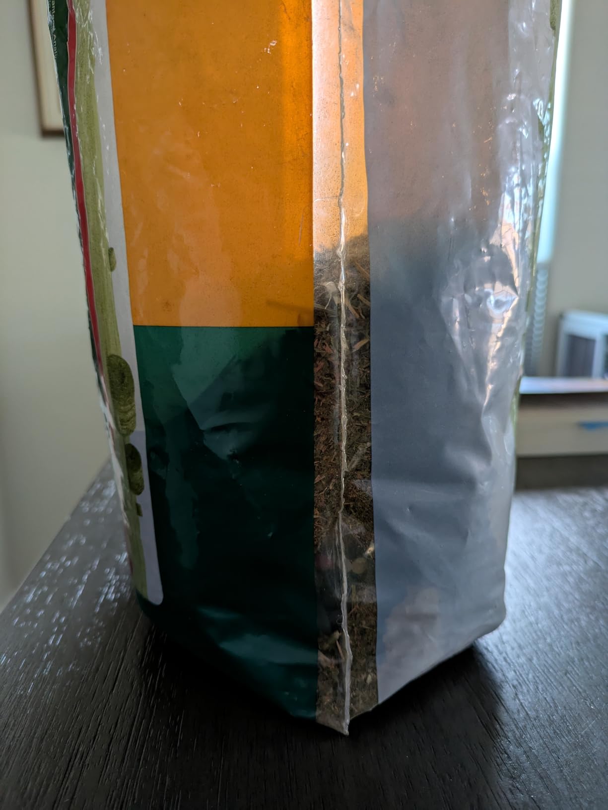 Kaytee Alfalfa Mini Bales 24 Ounces | High Protein and Calcium, No Pesticides or GMO customer photo 1