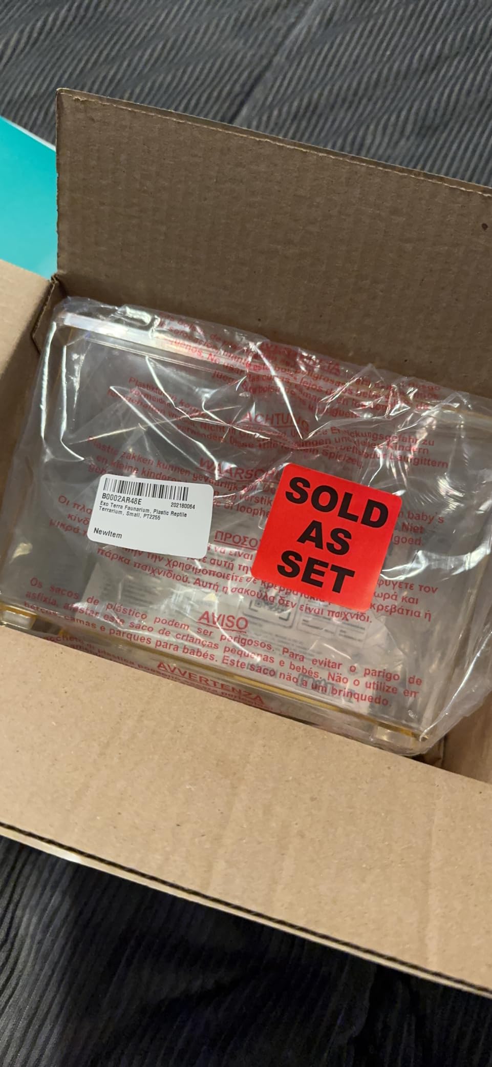 Exo Terra Faunarium Small PT2255 | Plastic Reptile Terrarium and Transport Container for Lizards, Spiders & Amphibians customer photo 1
