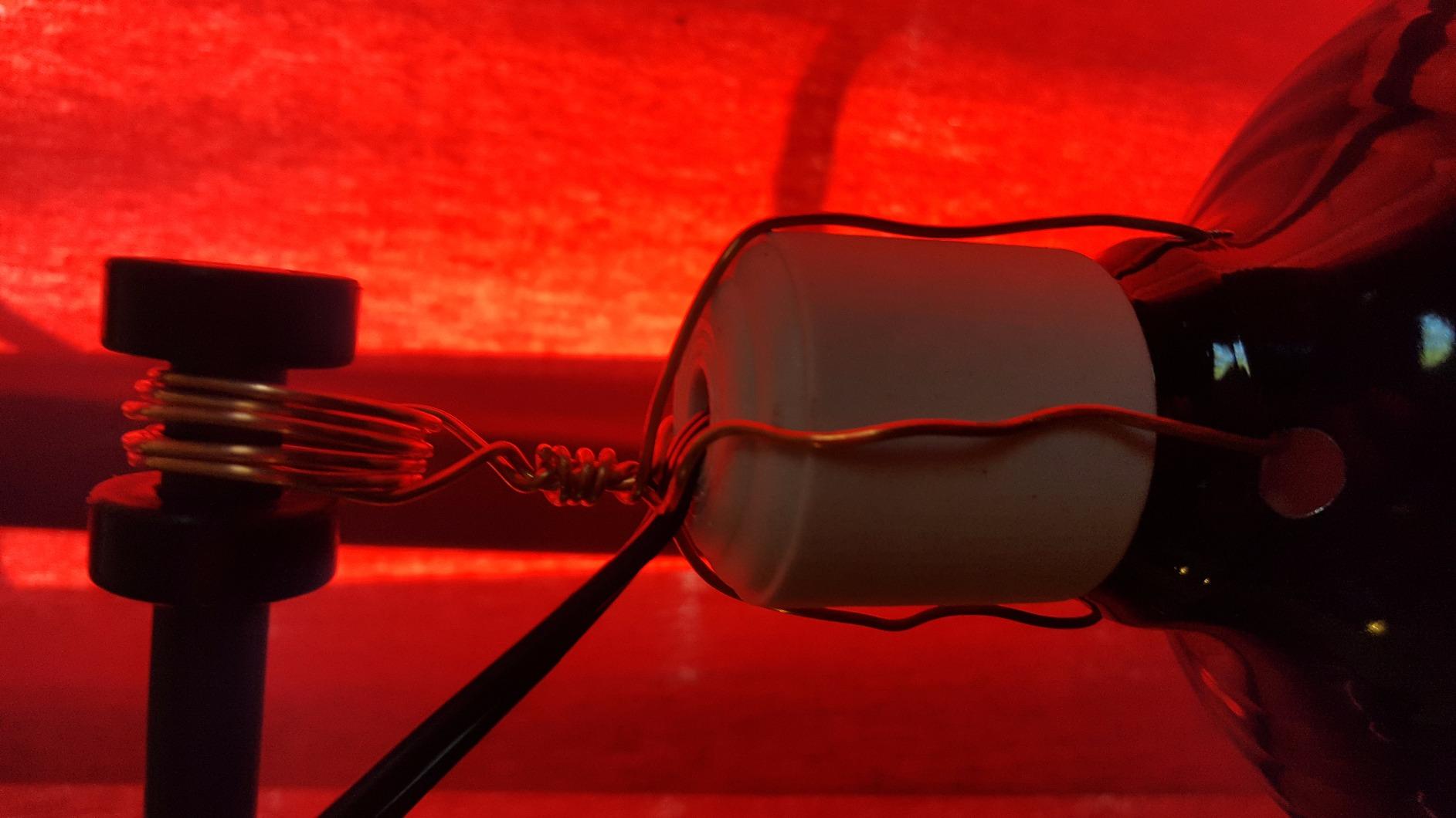 Fluker's Ceramic Heat Emitter, Natural Infrared Heating Bulb for Reptiles, 150 Watt customer photo 1