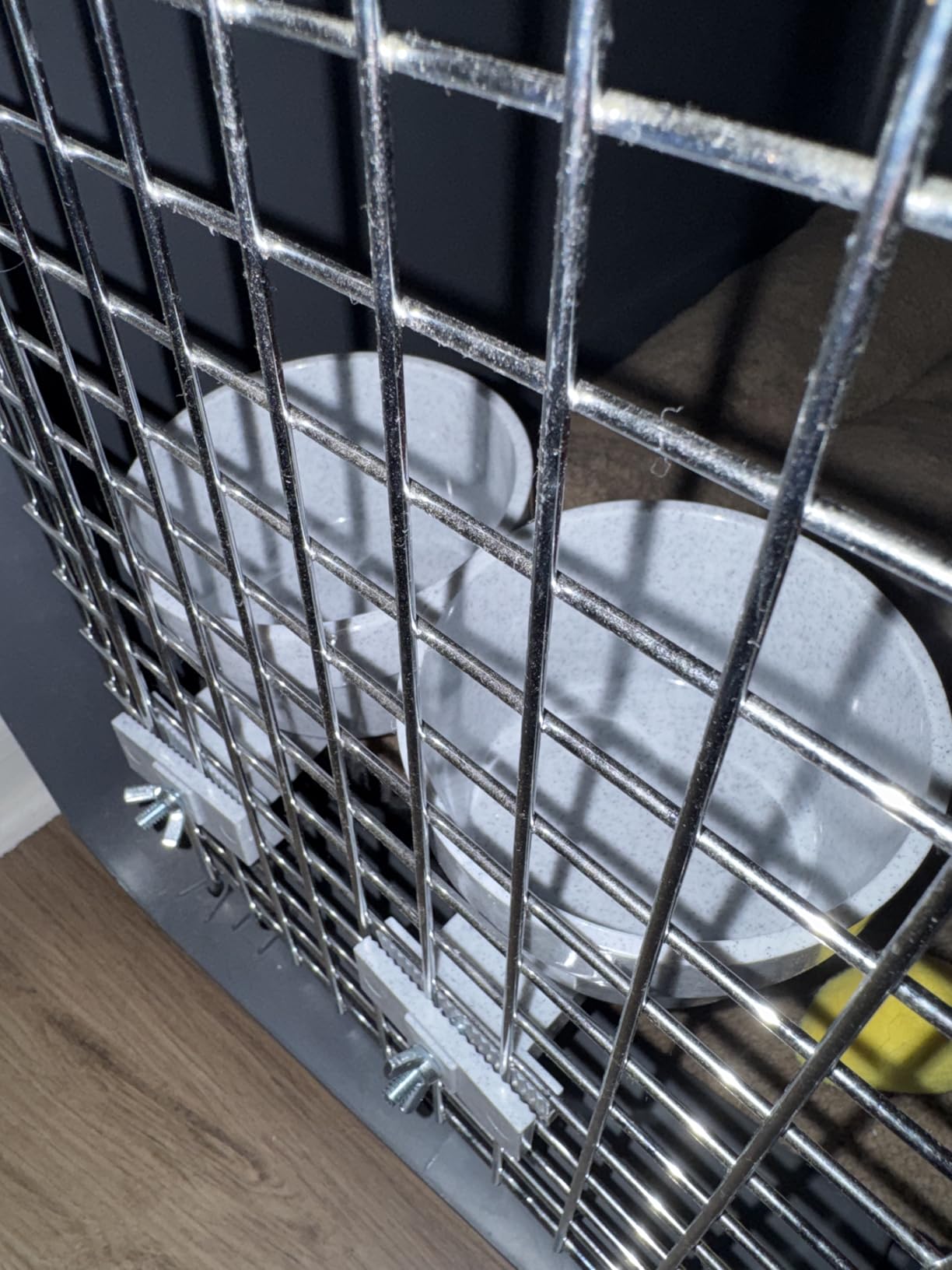 Lixit Quick Lock Removable Cage Bowls for Rabbits, Guinea Pigs, Gerbils, Ferrets, Dogs, Cats, Birds, and Other Small Animals - Made in USA (Gray, 20 Ounce) customer photo 2