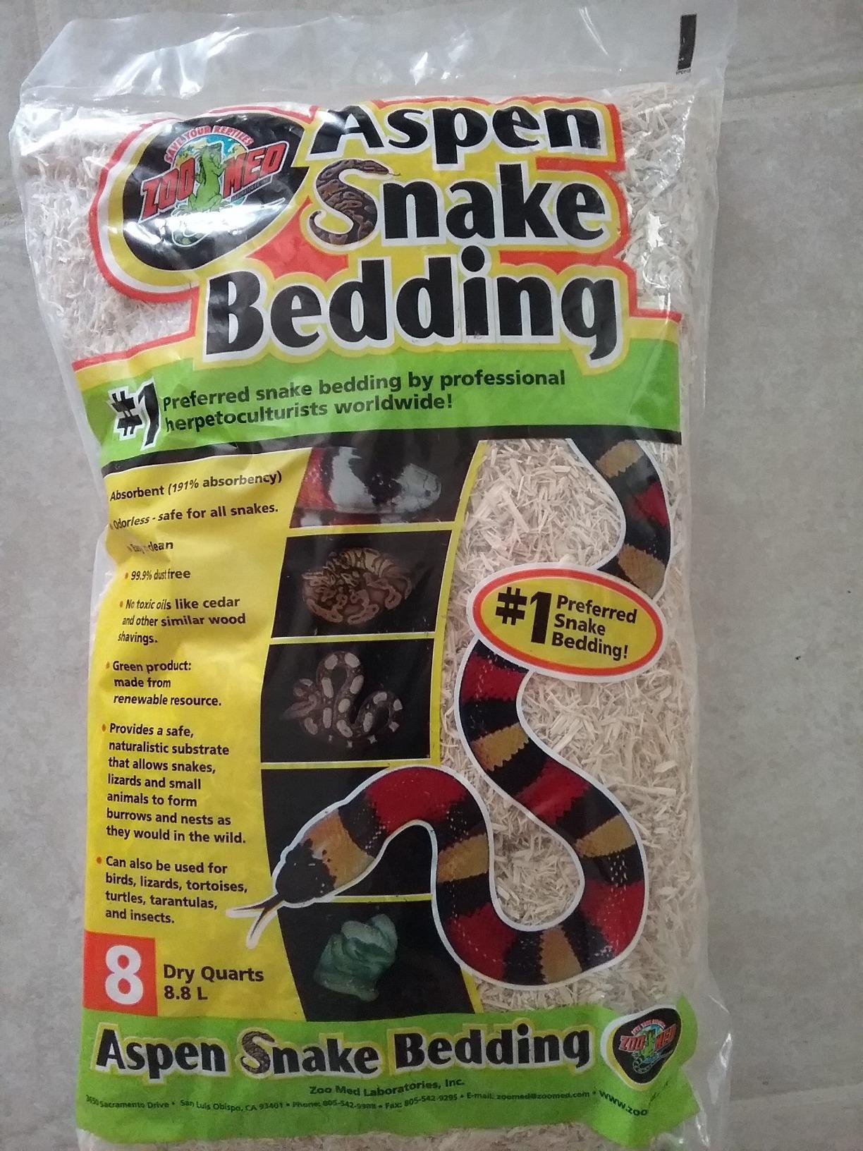 Zoo Med Aspen Snake Bedding 8qt customer photo 1