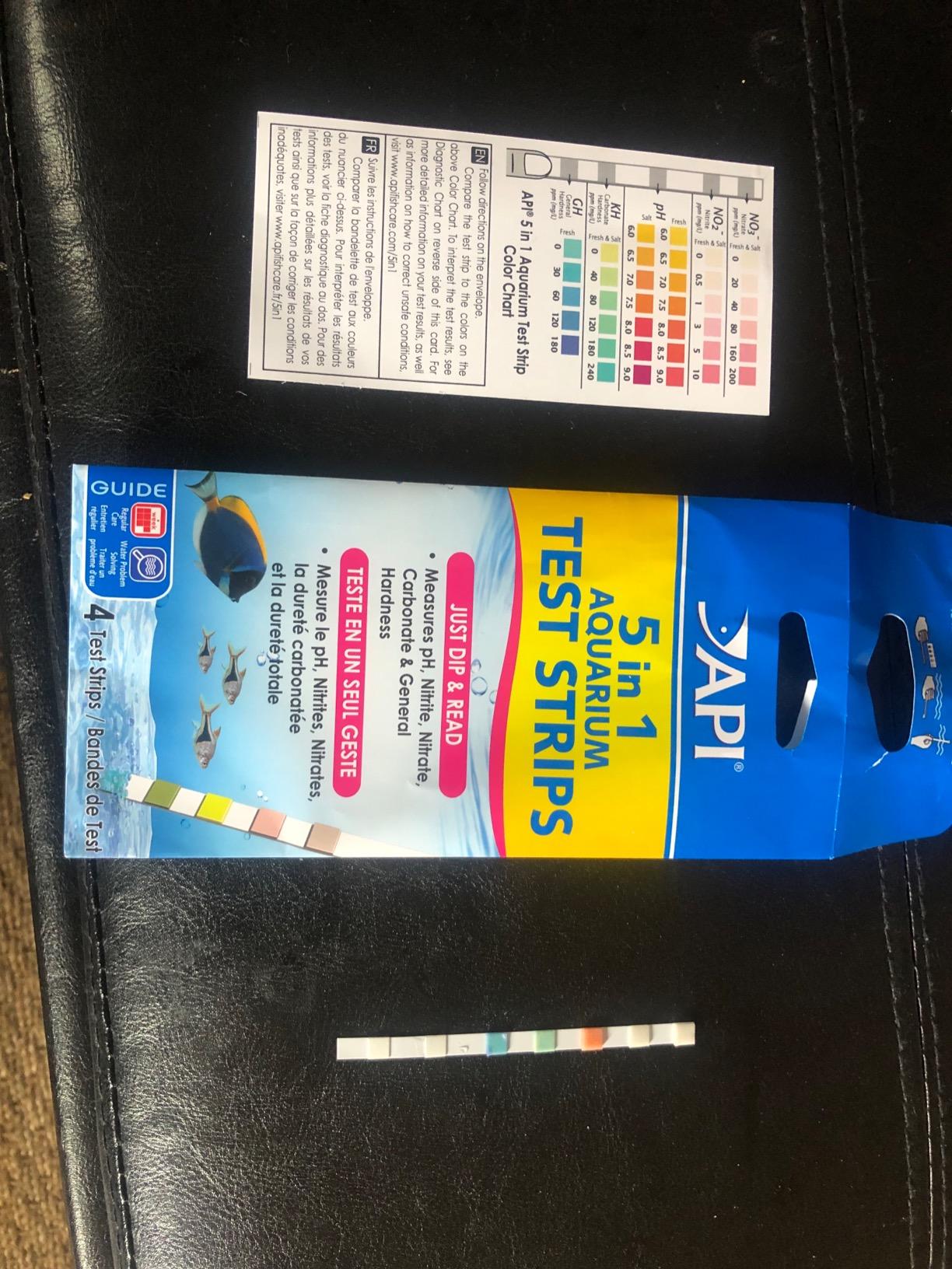 API 5-in-1 Test Strips Freshwater and Saltwater Aquarium Test Strips 25-Count Box customer photo 1