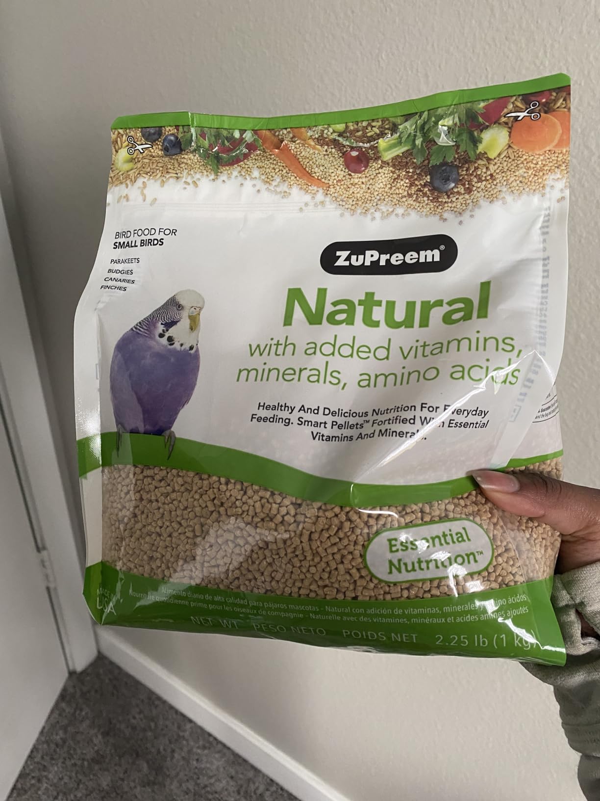 ZuPreem True Harvest Parakeet & Budgie Food, Uniform Bird Food, S, 2.25 lb | Bird Food Pellets, ZuPreem Natural Pellets, Parrot & Parakeet Food, Budgie, Parrotlet, Dove, Vitamins, Minerals, Made in USA customer photo 1