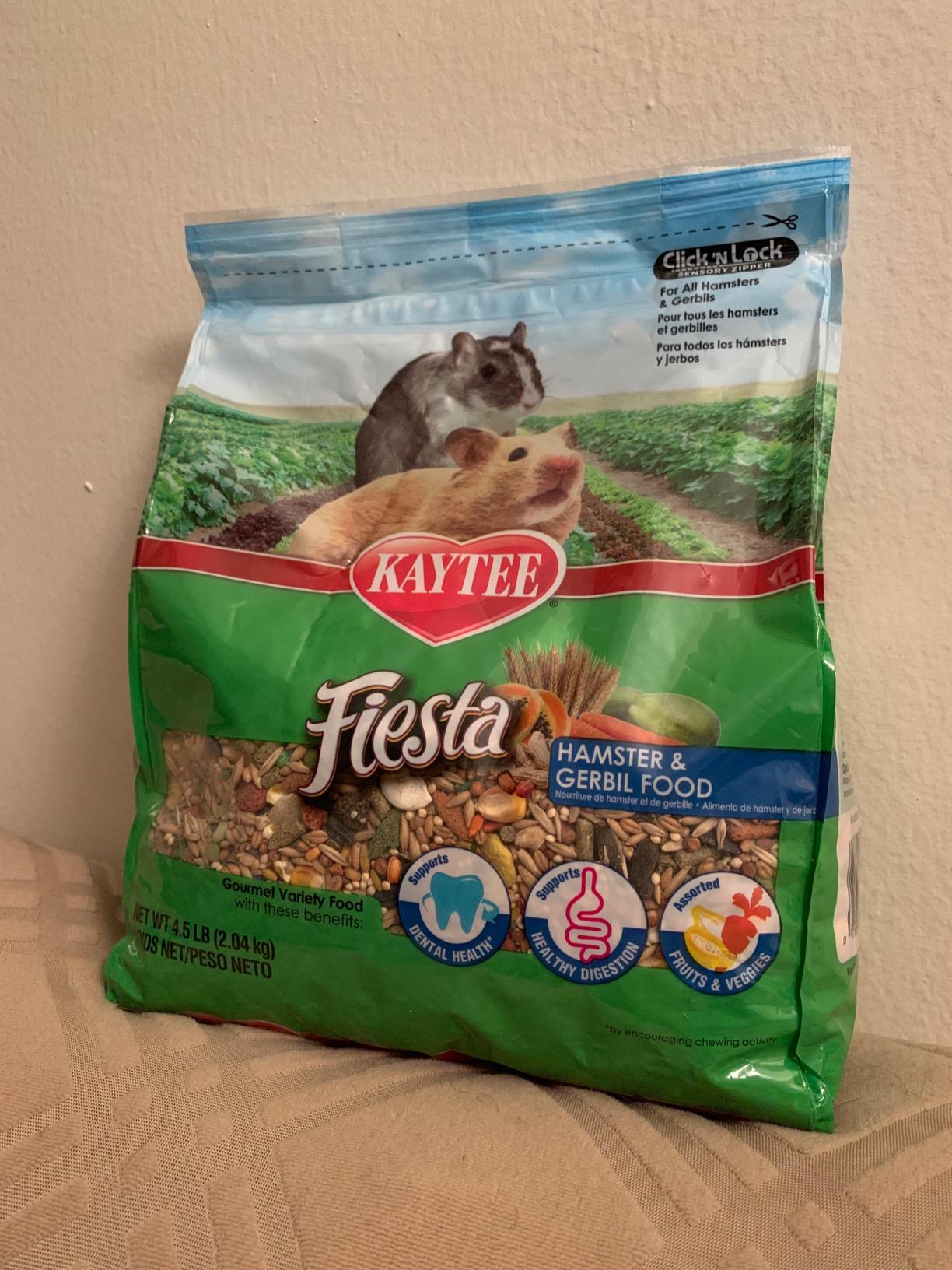 Kaytee Fiesta Hamster & Gerbil Food, Nutritious and Fun Blend, Supports Dental Health and Digestion, 4.5 pounds customer photo 2
