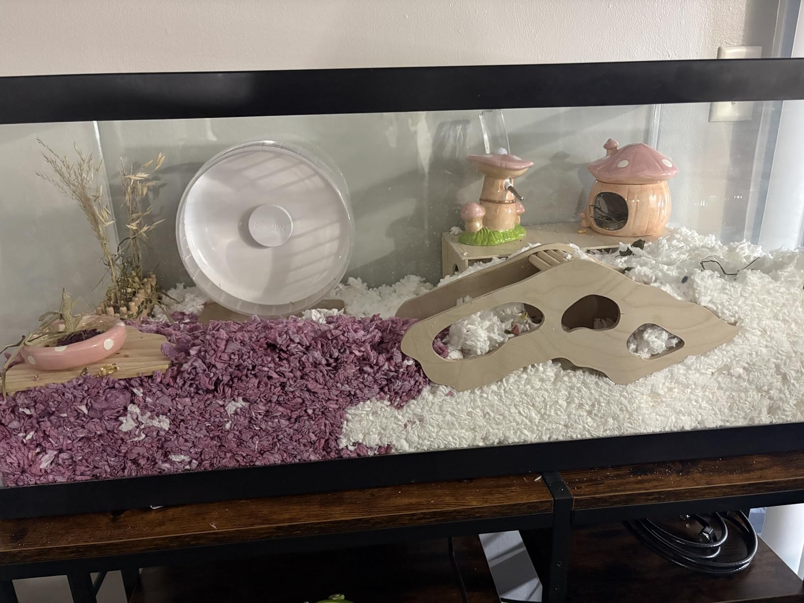 Kaytee Clean & Cozy Paper Bedding for Small Animals, White, 49.2 Liters | 99% Dust-Free customer photo 1