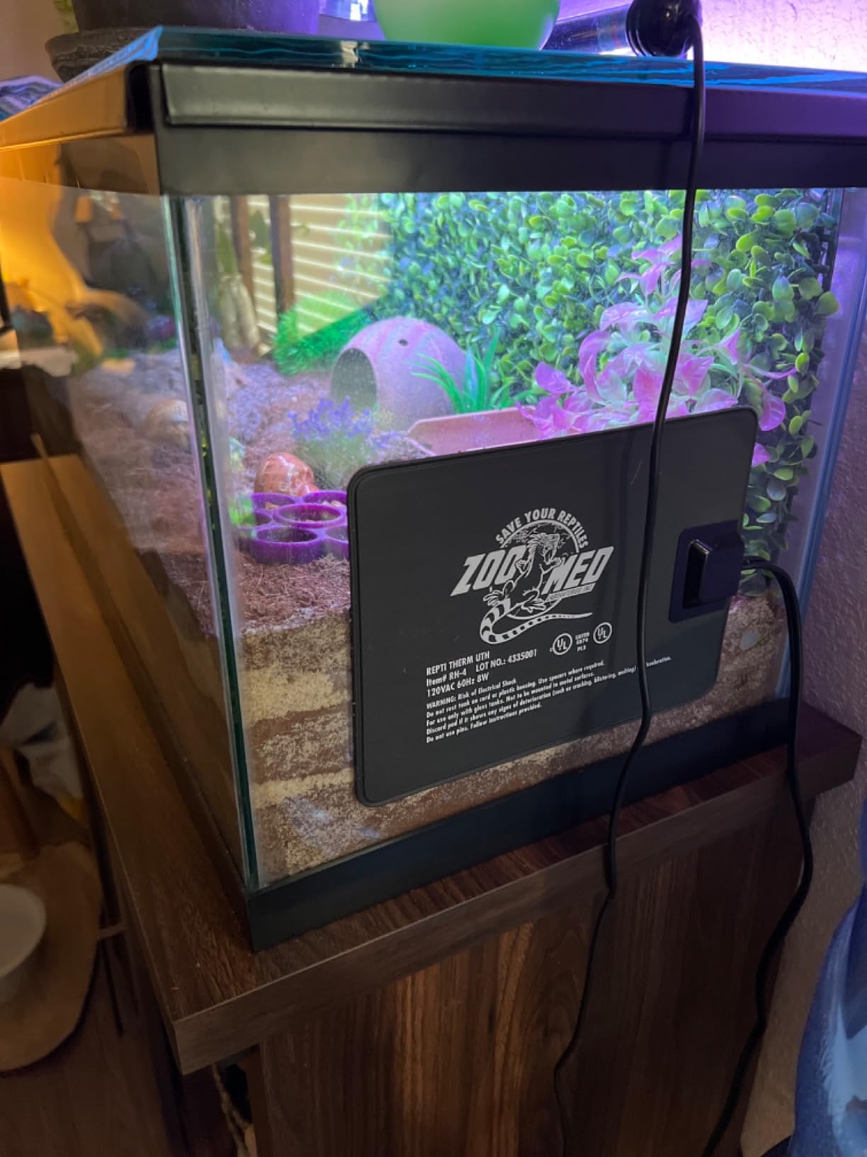 Zoo Med Reptitherm Undertank Heater 10-20 Gal 6x8 customer photo 2