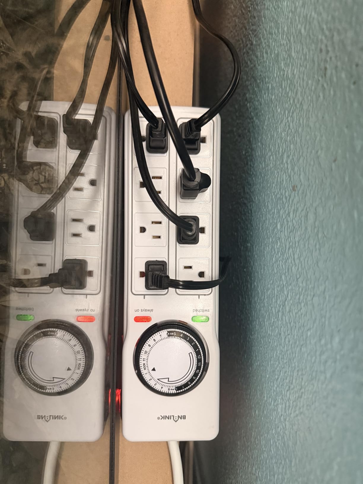 BN-LINK 8 Outlet Surge Protector with Mechanical Timer, 4FT Cord, 1875W/10A | 4 Timed & 4 Always-On Outlets, Daily Repeat, Indoor Light Timer for Aquarium, Grow Lights, Christmas Decoration, ETL Listed customer photo 2