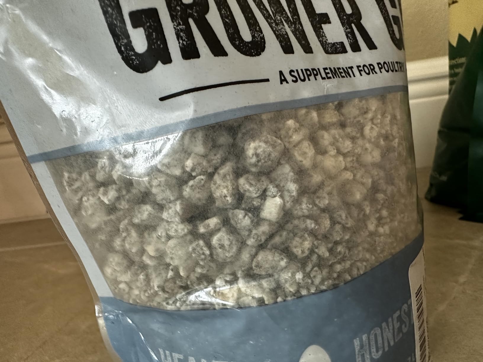 Scratch and Peck Feeds | Grower Grit for Chickens & Ducks | 7 lb Pouch customer photo 1