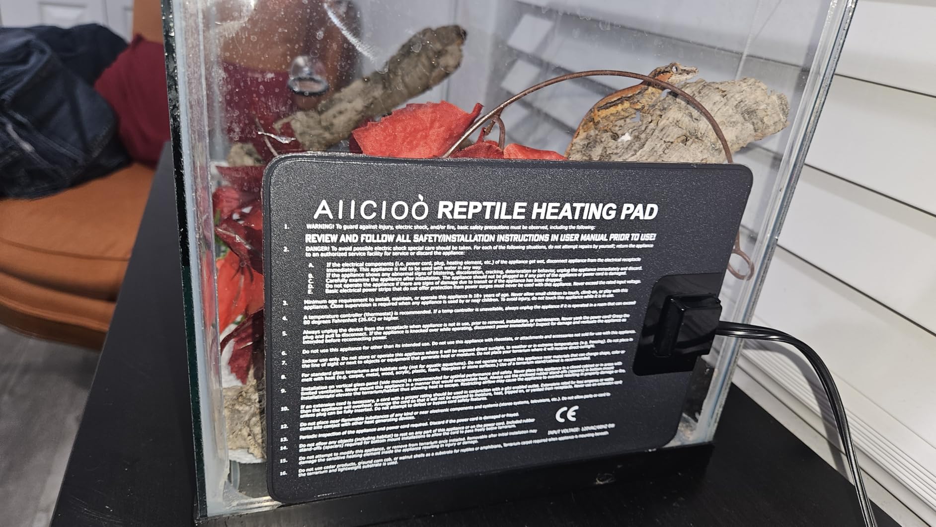 Aiicioo Reptile Heating Pad - Hermit Crab Heater Heat Mat for Reptiles Snake Lizard Terrarium 8 Watt customer photo 1