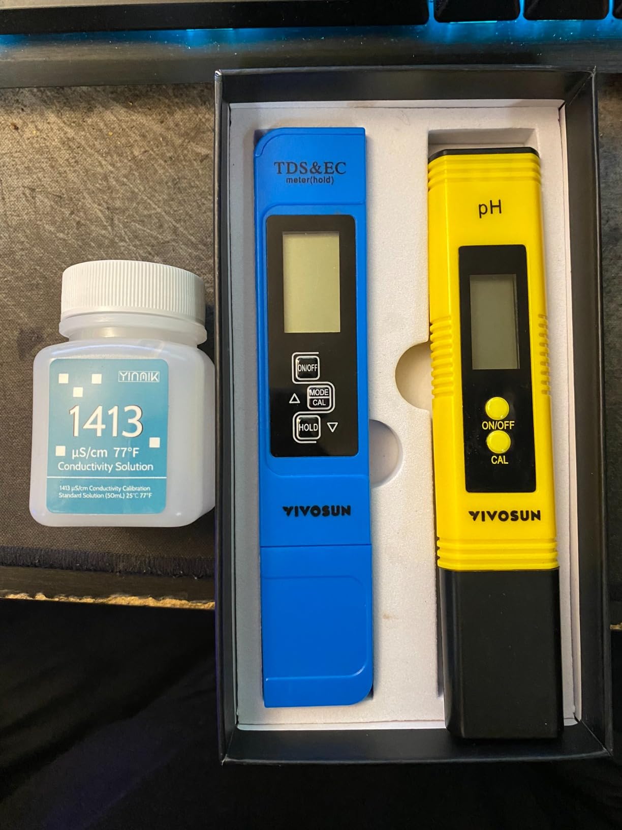 VIVOSUN Digital pH Meter TDS EC Meter for Water 0.01 Accuracy Hydroponics | ATC, Auto Calibration, LCD Display, Hold Function, UL Certified customer photo 1