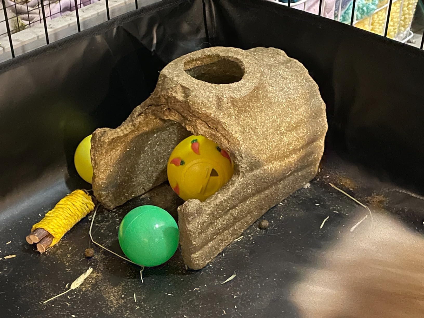 Kaytee Premium Timothy Treat Hideout for Rabbits, Guinea Pigs, Large customer photo 2