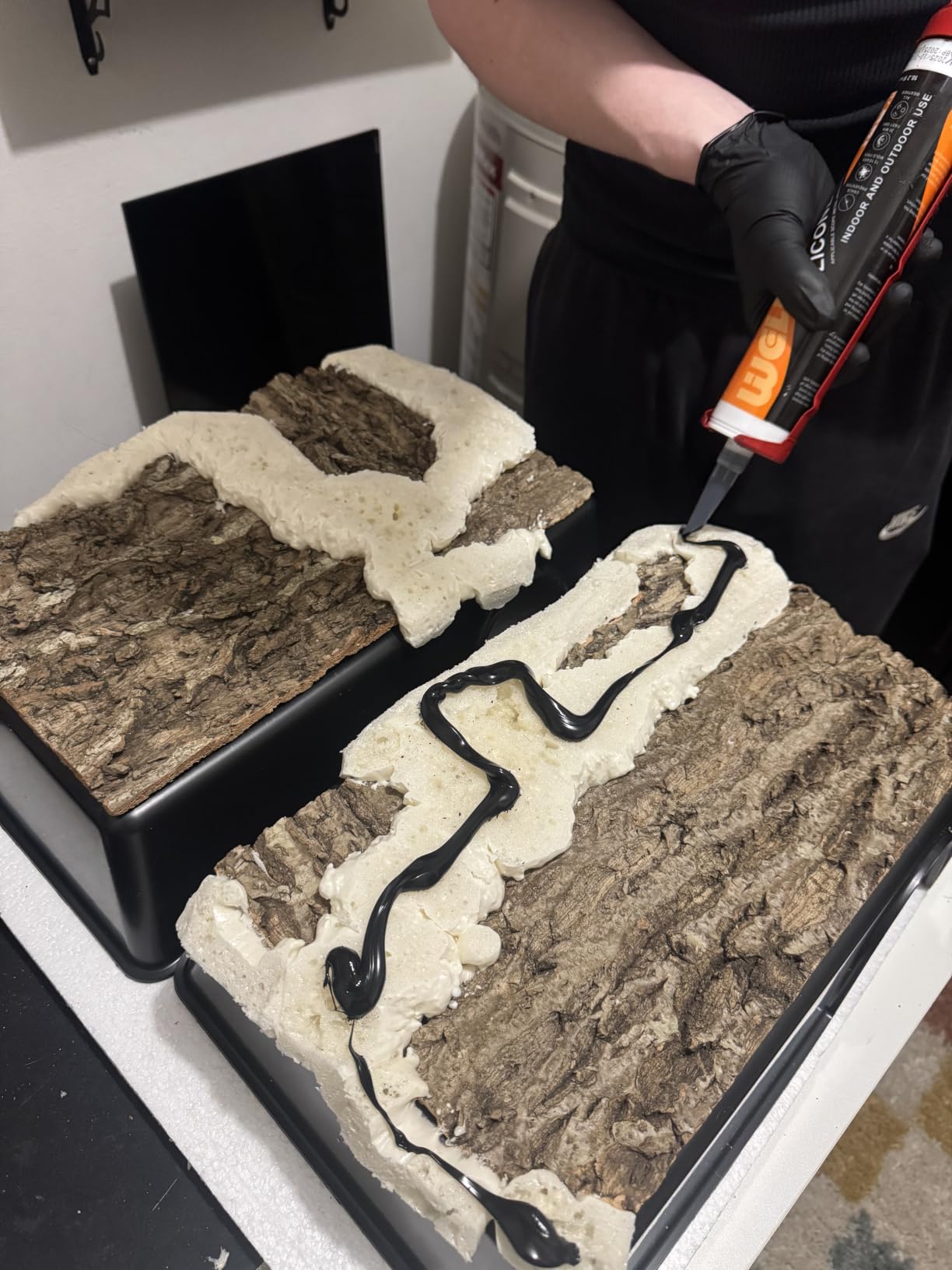 LEOTERRA Snake Hide Reptile Hide for Snake Lizard Gecko and Baby Ball Python, Durable and Easy to Clean customer photo 2