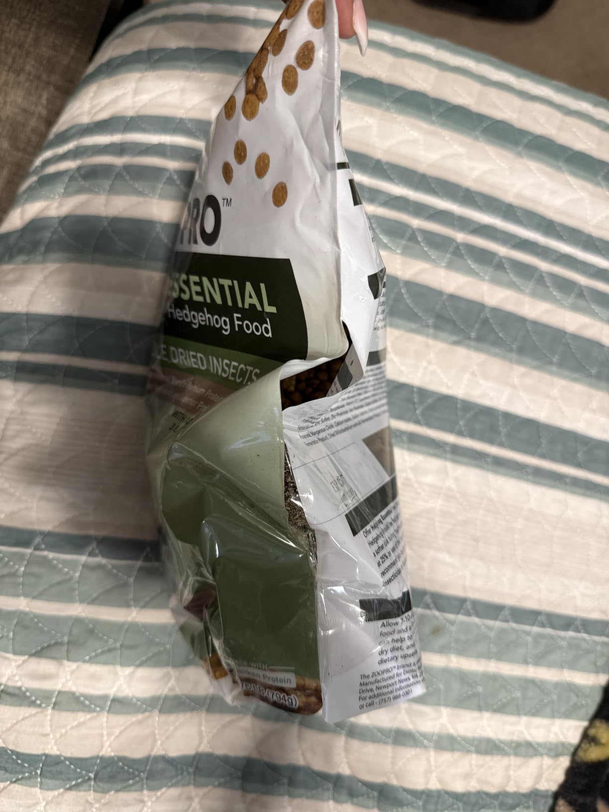 Hedgehog Essential - Chicken Kibble with Mealworms (1.75 Pound) customer photo 2