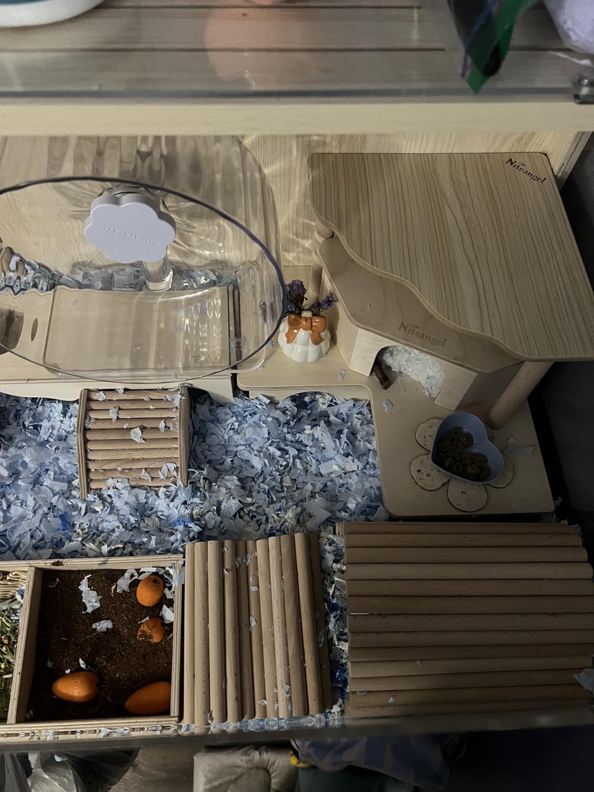 Niteangel Hamster House w/Climbing Ladder for Hamsters Gerbils Mice or Similar-Sized Pets (Trapezium-Shaped Hamster Hut) customer photo 1