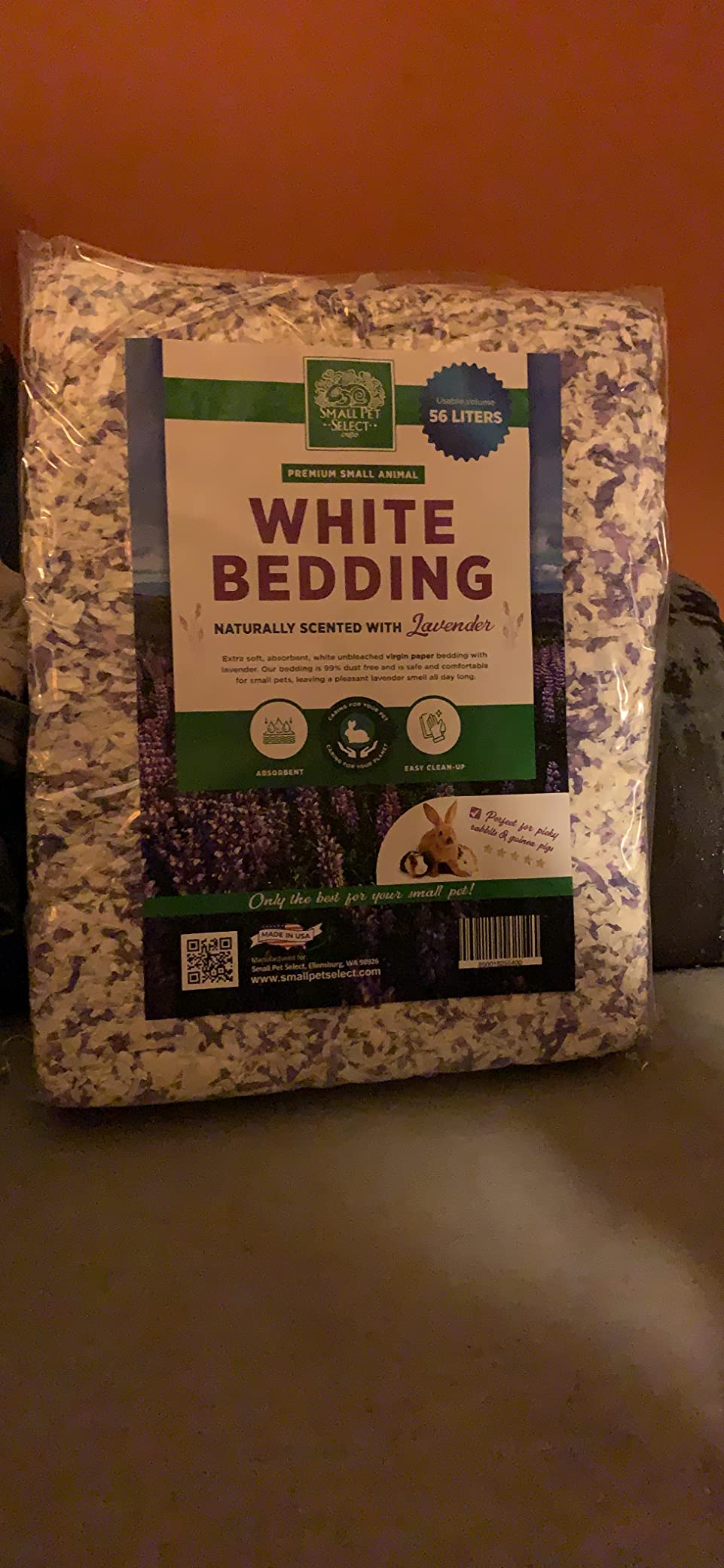 Small Pet Select Lavender Paper Bedding, Odor Control, 56 L customer photo 1