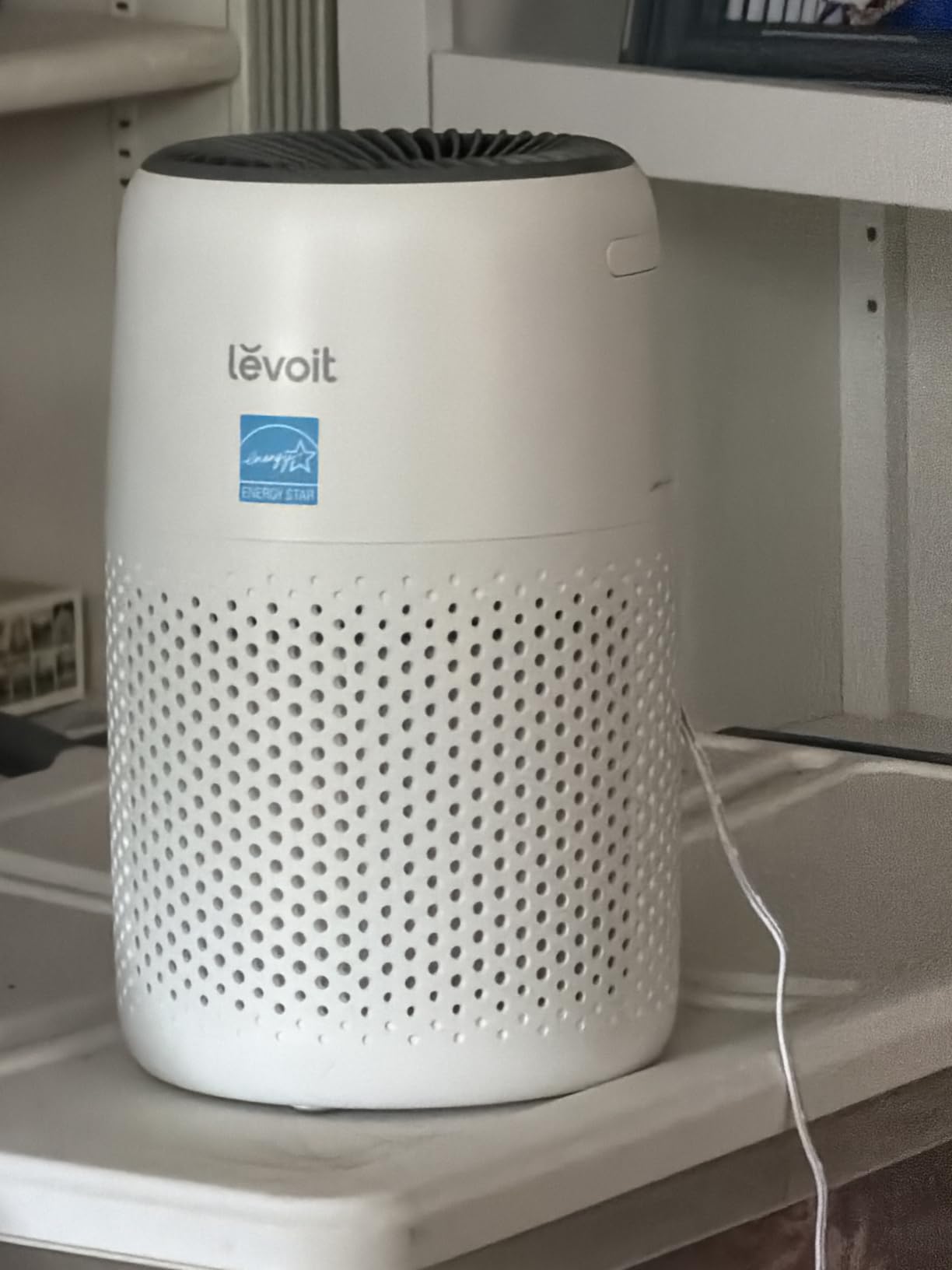 Levoit Air Purifiers for Bedroom Home Pets Dorm Room, Small Air Purifiers | Filter Cleaner with Fragrance Sponge, Filters Smoke, Allergens, Pet Dander, Odor, Dust, Office, Desktop, Core Mini-P, White customer photo 2