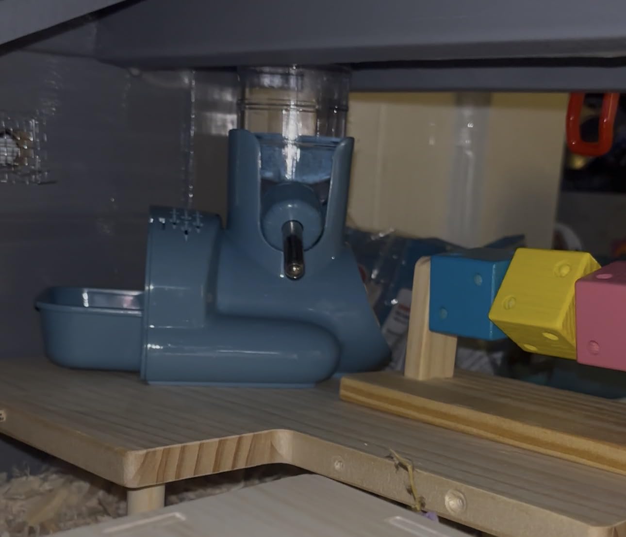 VANNON 3-in-1 Hamster Water Bottle with Food Bowl & Hideout Base, Blue | 3-in-1 feeding station combines water, food and hideout space to help keep hamster cages organized and easy to maintain. customer photo 2