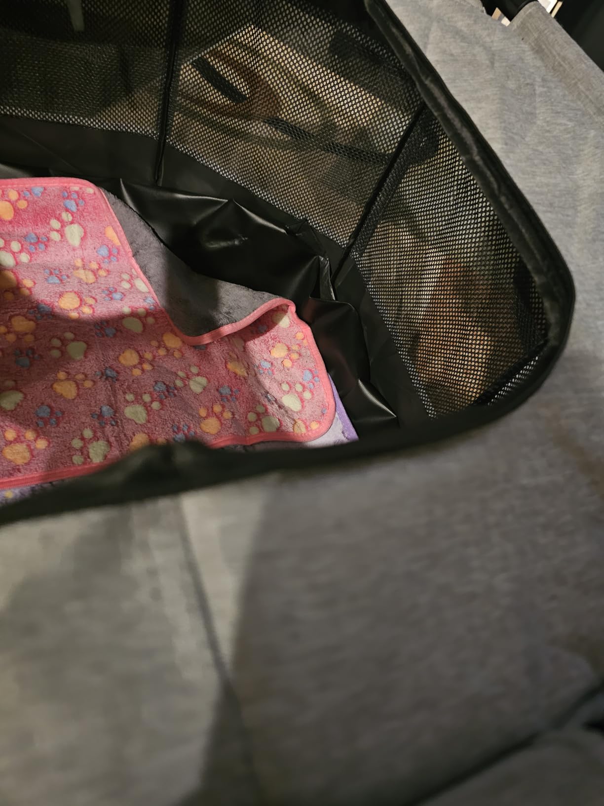 Amakunft Waterproof Hexagon Playpen Mat Washable Pee Pad Fit with Small Animal Playpen (42.5in x 41in) Reusable Pet Bedding Liner for Guinea Pig, Rabbit, Hamster, Chinchilla, Hedgehog Indoor/Outdoor customer photo 1