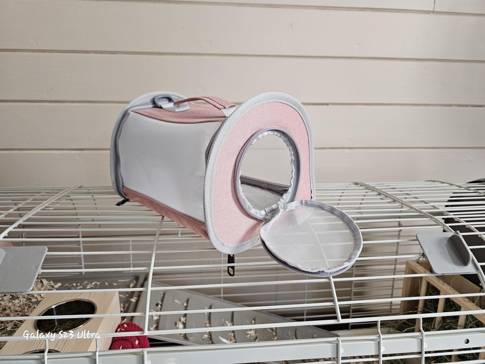 Guinea Pig Carrier Travel Small Animal Carrier Bag Lizard Bird Rabbit Carrier Cage Squirrel Breathable Bag Portable Travel Hamster Small Pet Hangbag (Small, Gray) customer photo 2