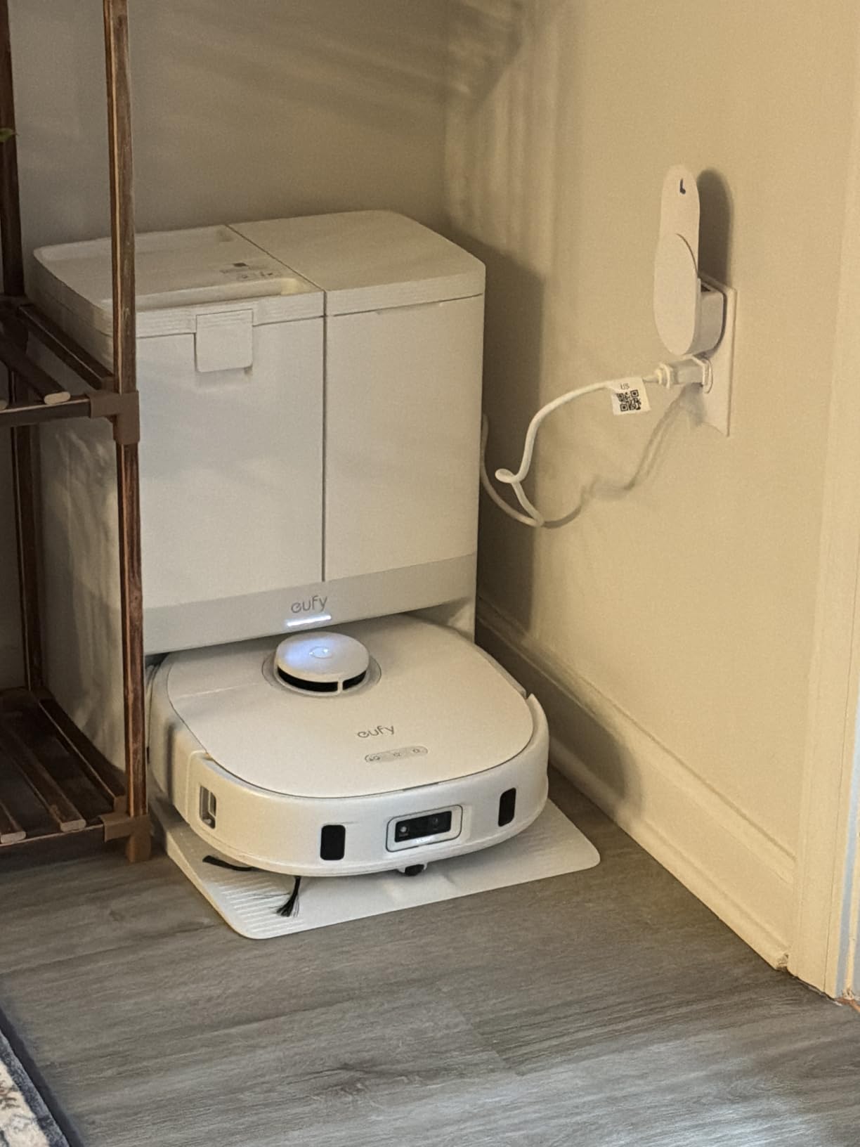 eufy X10 Pro Omni Robot Vacuum and Mop Combo,Dual Mops with 12 mm Auto-Lift customer photo 1