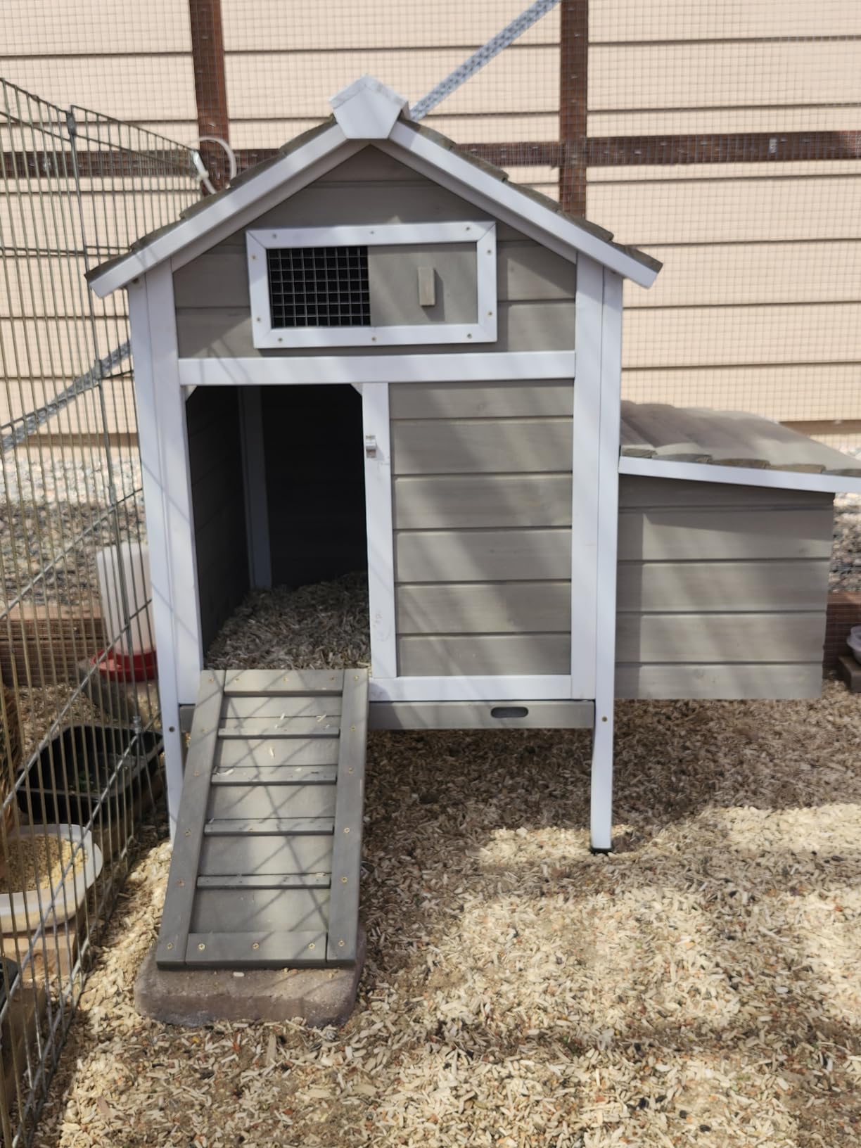 Gowoodhut Chicken Coop Rabbit Hutch with Removable Trays, Raised Floor Hen House with Nesting Box, Wooden Outdoor Poultry Cage Pet House with Ramp Run Hen Cage for Garden Backyard, Grey customer photo 1