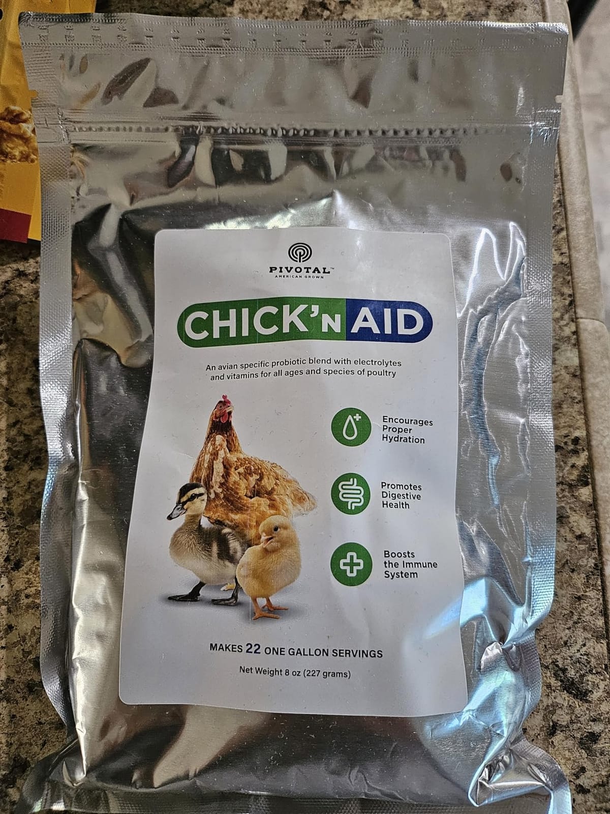Feeds Chick'n Aid Poultry Supplement 8 oz | Electrolytes, Probiotics & Vitamins, For Chickens, Ducks & Turkeys, Supports Hydration, Gut Health & Immune Function customer photo 1