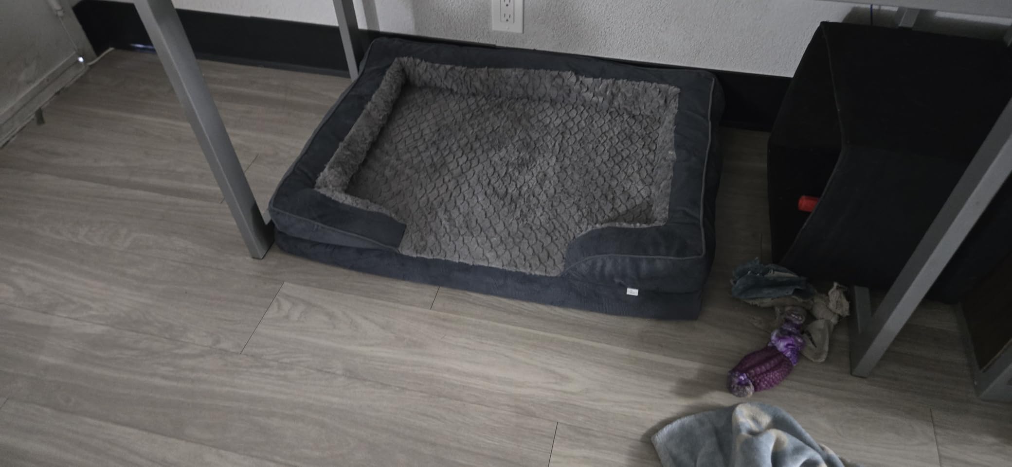 INVENHO Orthopedic Dog Beds Large Sized, XL Washable Dog Sofa with Egg-Crate Foam, Waterproof Lining and Non-Skid Bottom customer photo 2