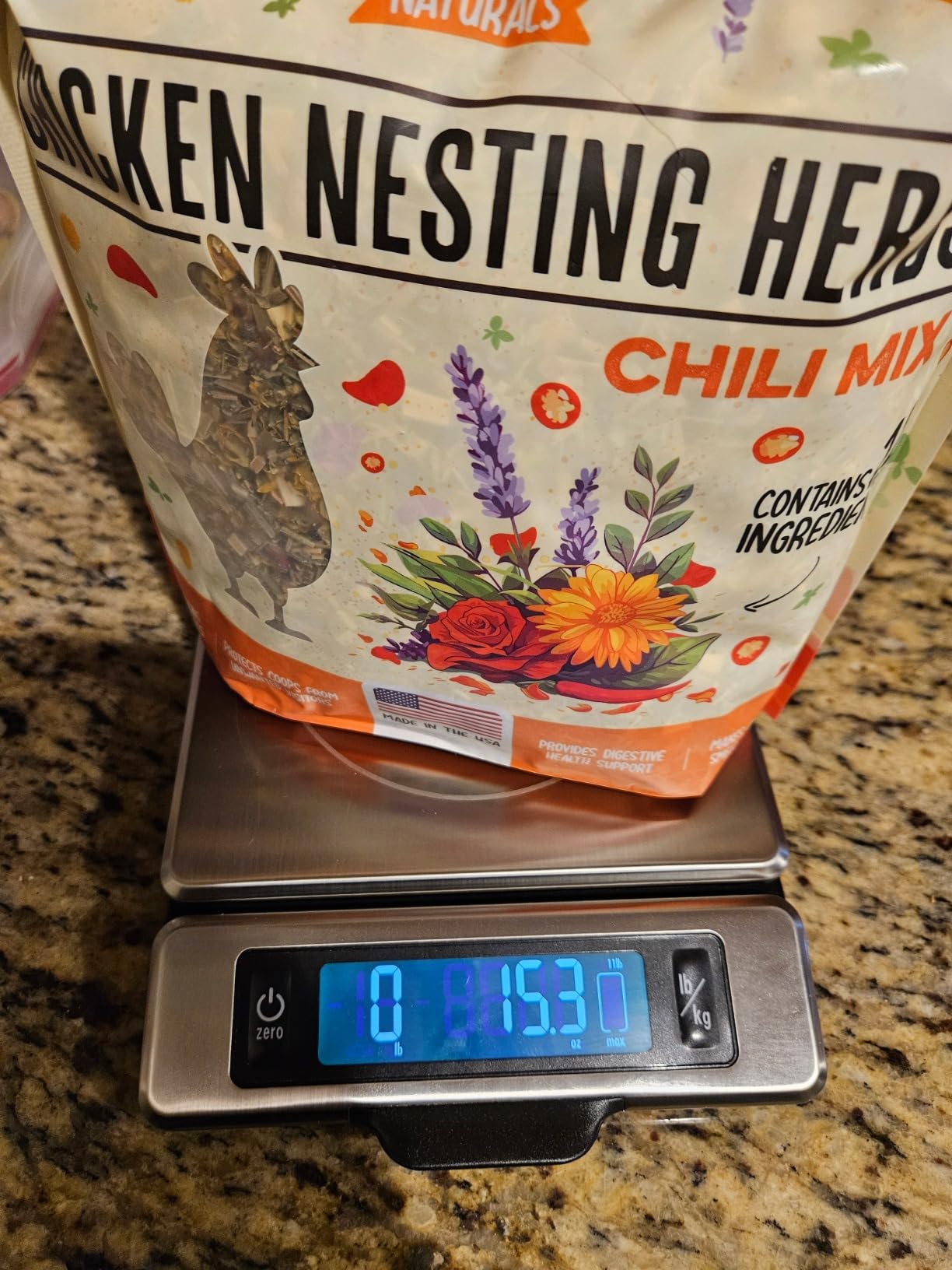 Roosty's Chicken Nesting Herbs Chili Mix, Coop Refresher, 16oz | USA Made customer photo 2