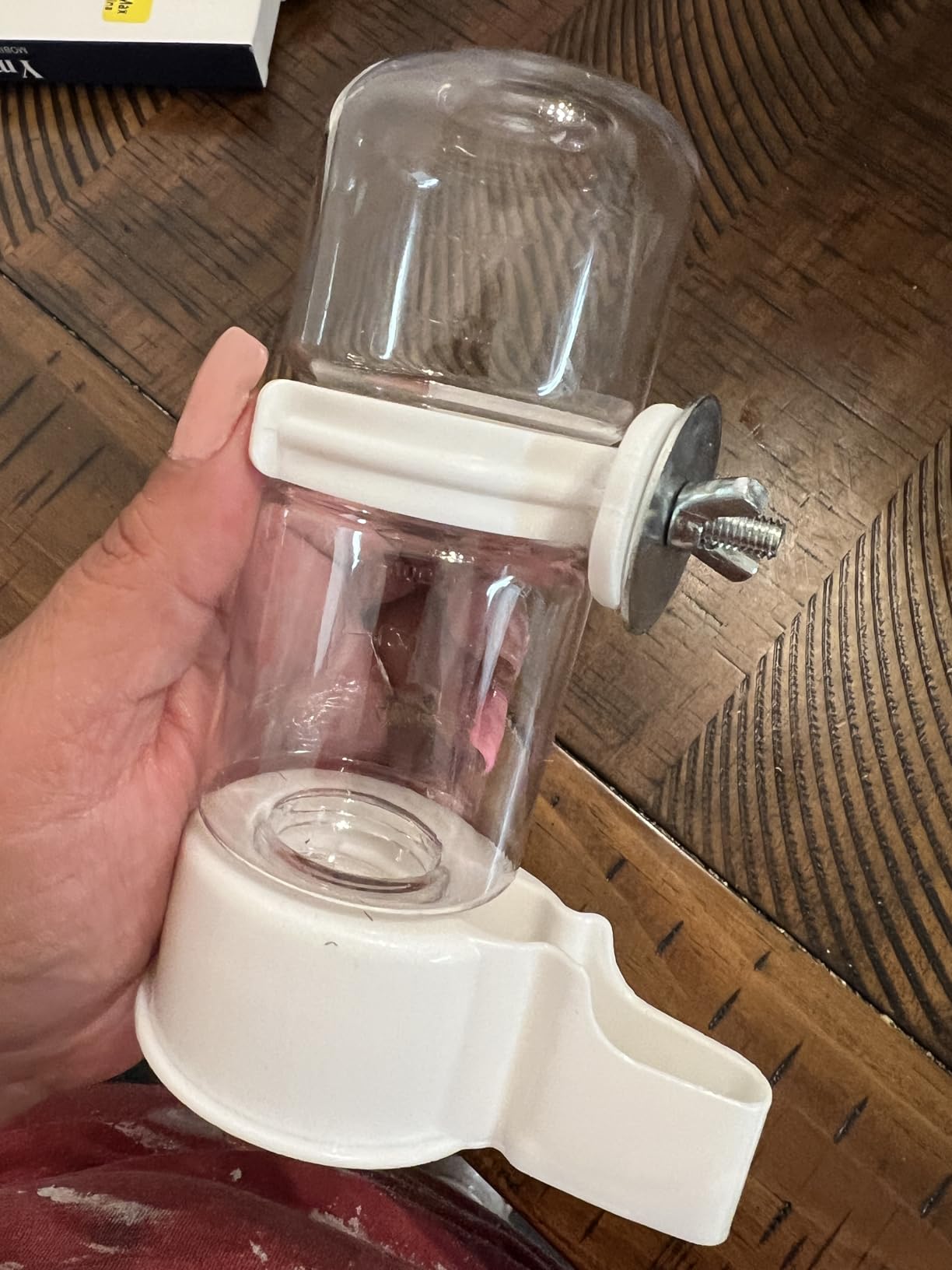 Pawfly Bird Water Dispenser, Automatic Water Feeder, Plastic Cage Water Dispenser, White Parrot Waterer for Small Parakeet Cockatiel Budgie Lovebirds (Not Fit for Food Feeding) customer photo 2