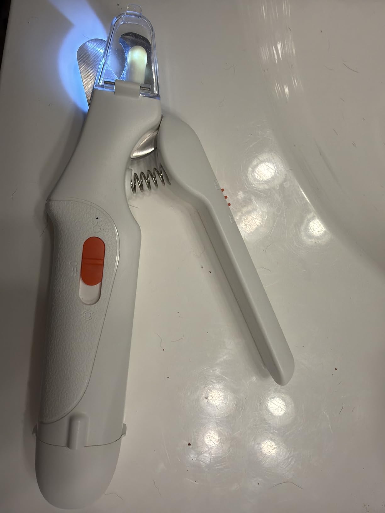 2-in-1 Dog & Cat Nail Clippers and Grinder with Catcher & 2 LED Lights customer photo 1