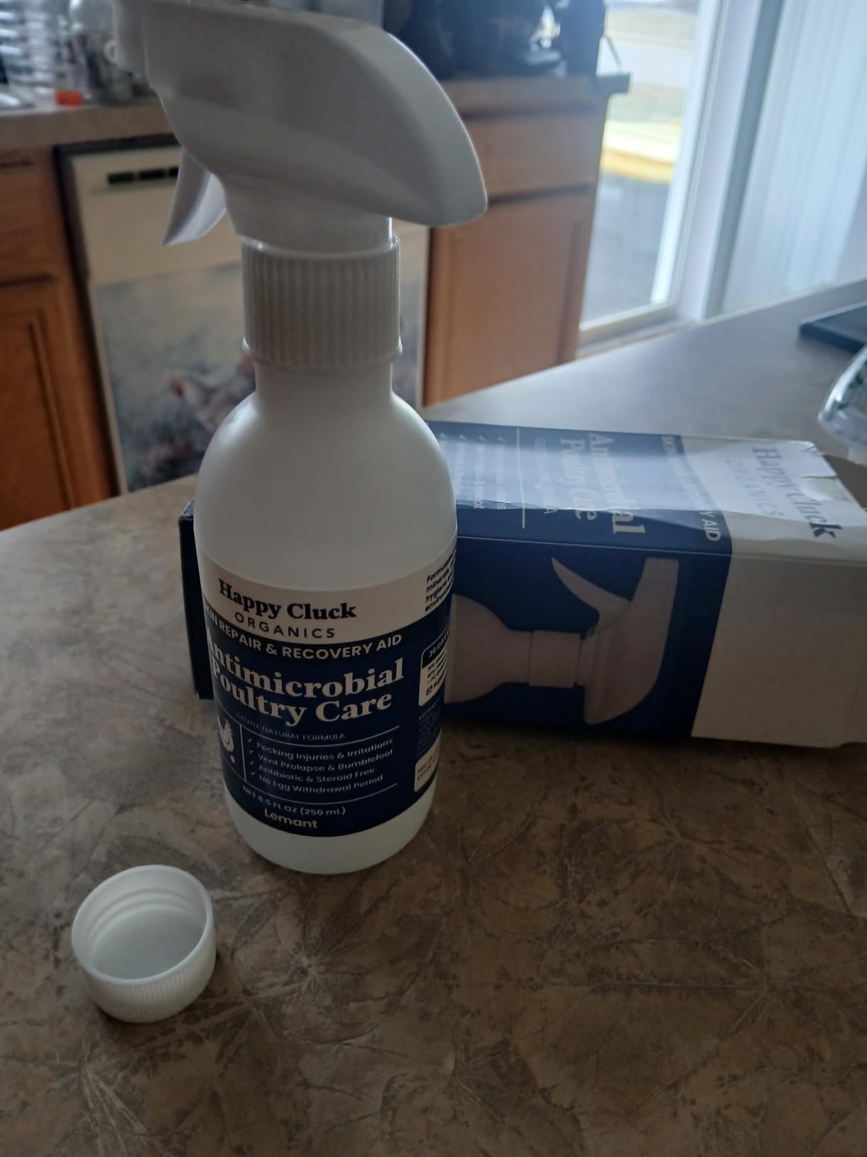 Lemant Poultry Care Spray (8.5 oz) | Skin Repair & Recovery Aid for Chicken Wounds, Pecking Irritations, Bumblefoot Care & Vent-Area Support | 8.5 fl oz customer photo 1