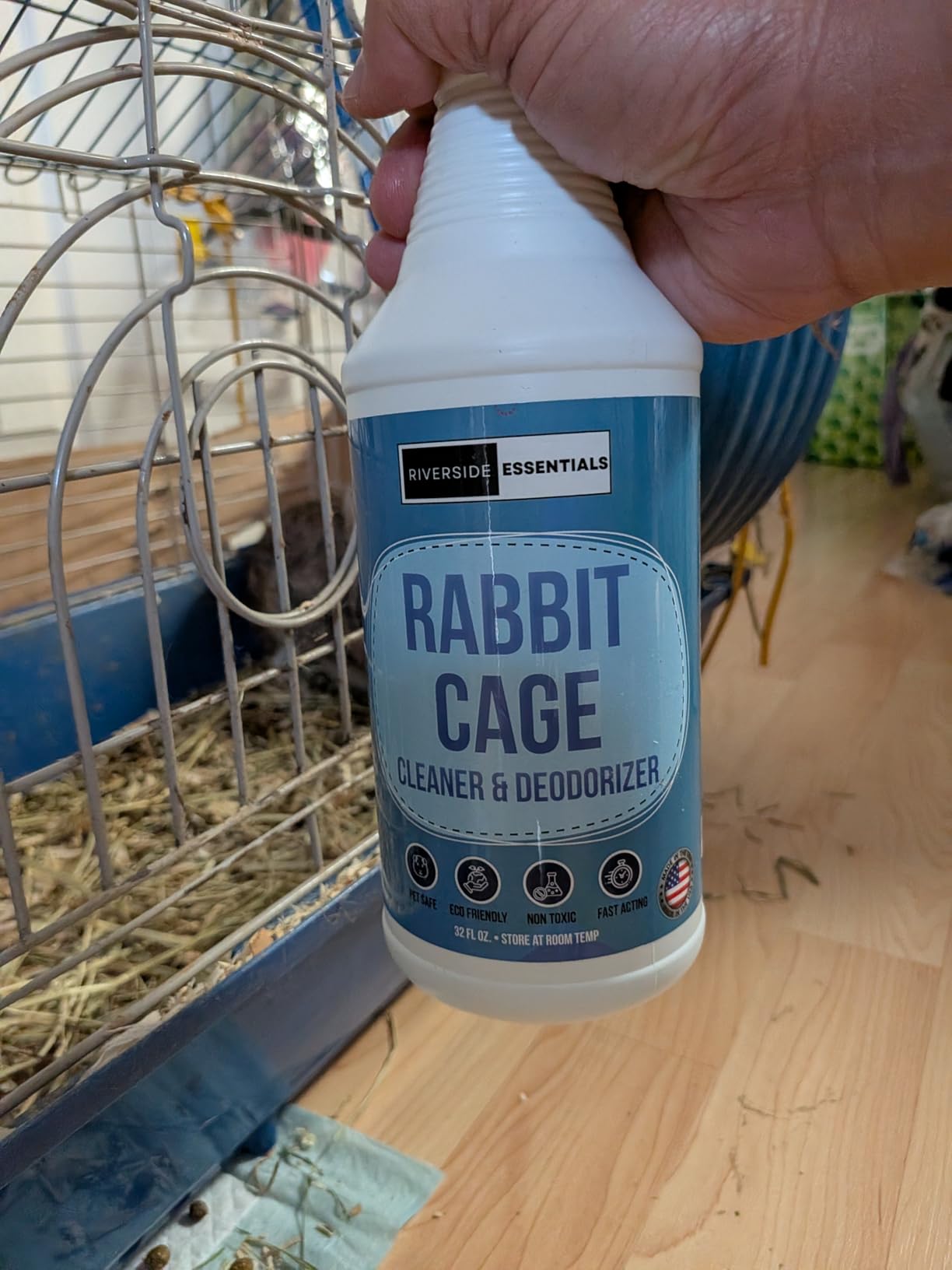 Rabbit Cage Odor Eliminator & Cleaner Spray, 32oz - Made in USA | Targets tough urine, ammonia and bedding odors; fast-drying, non-toxic formula for bunny cages and habitats customer photo 1