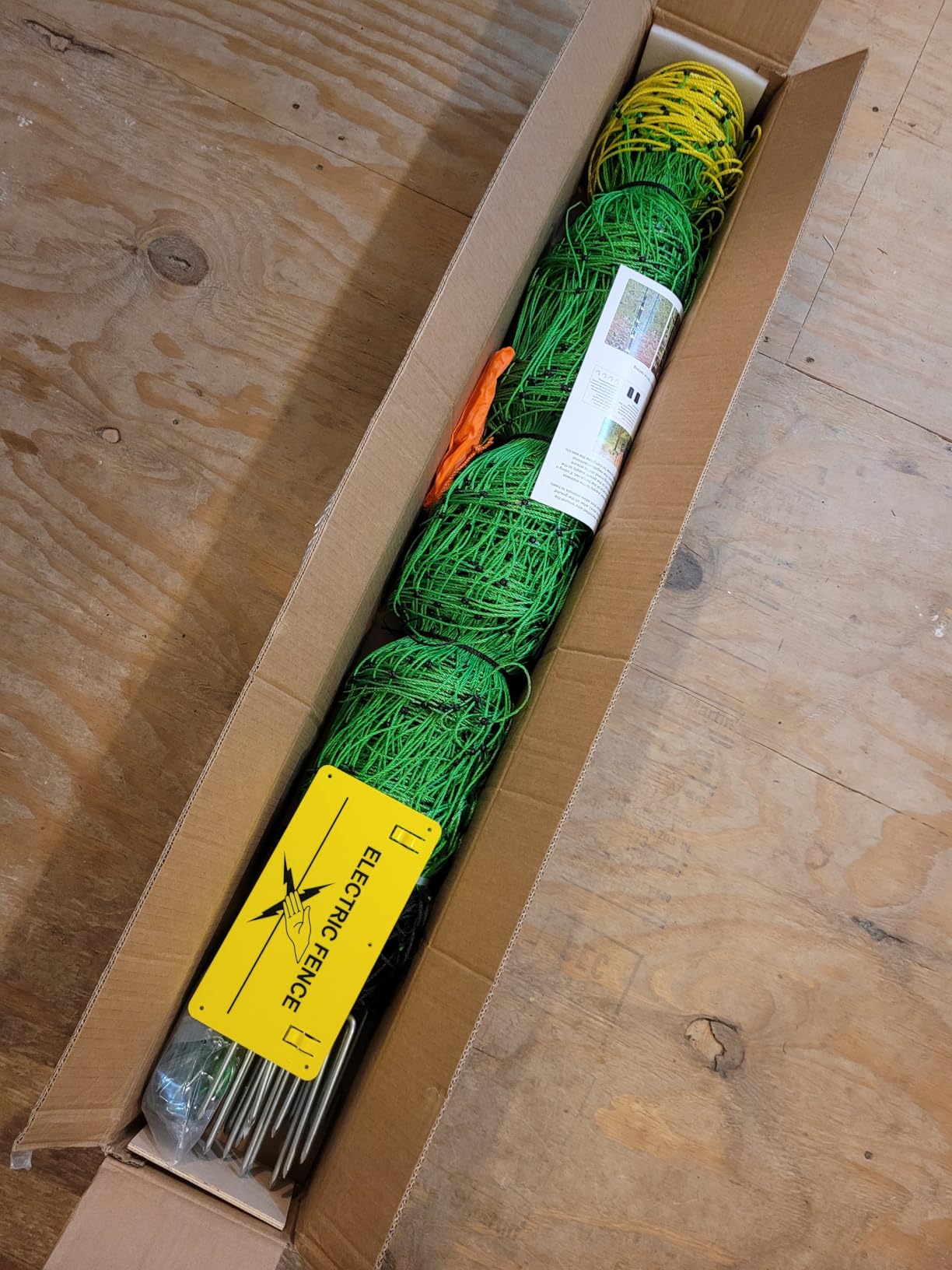 Electric Fence Netting, 164'L x 49.6