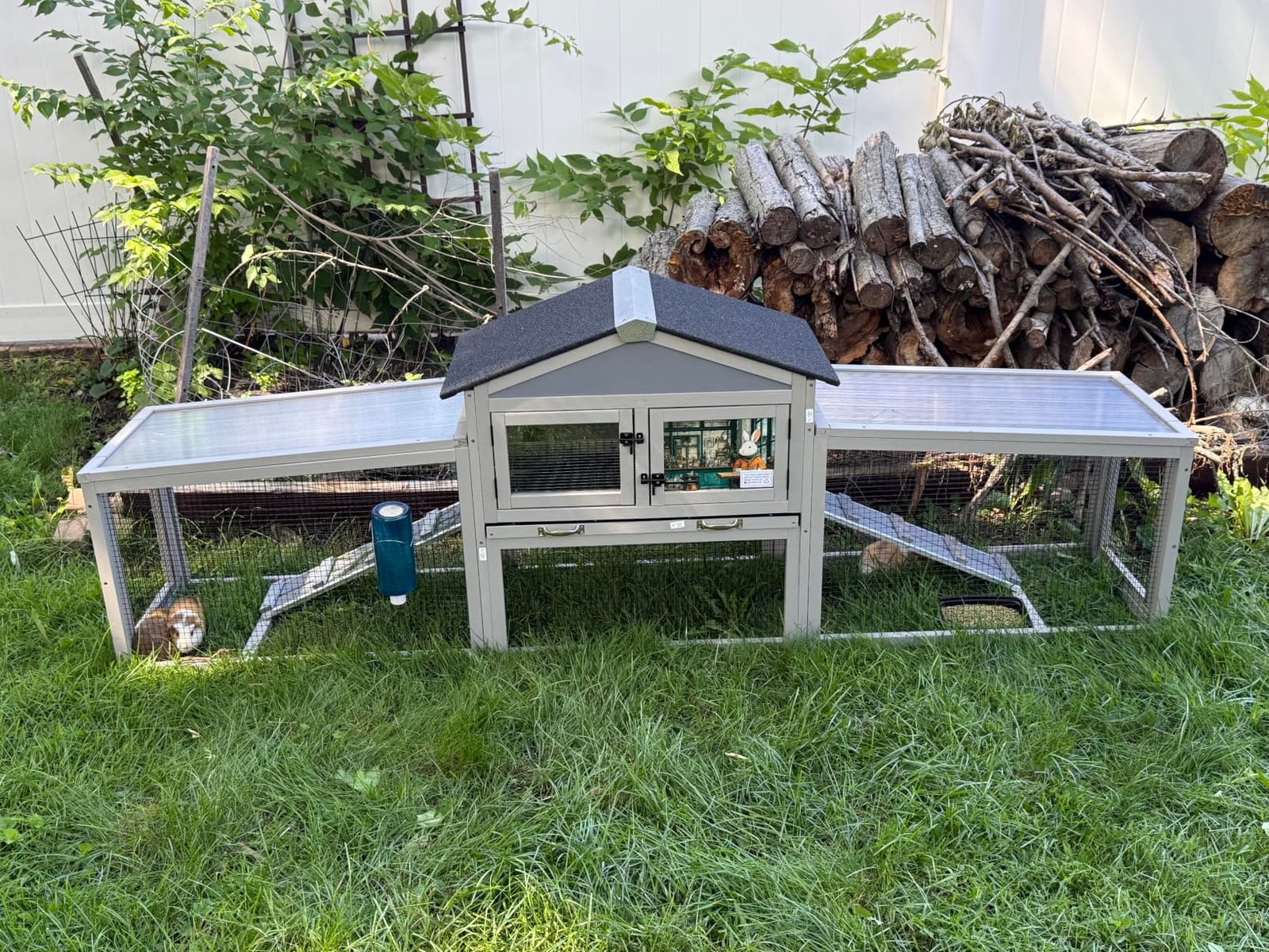 COZIWOW 92in Rabbit Hutch, 2-Tier Bunny Cage with Asphalt Roof & 3 Run Boxes, 2-Tier Design With 2 Run Boxes, Asphalt Roof & Sunlight Panels, Hands-Free Clean Tray And Metal Wire Mesh For 1-2 Rabbits customer photo 1