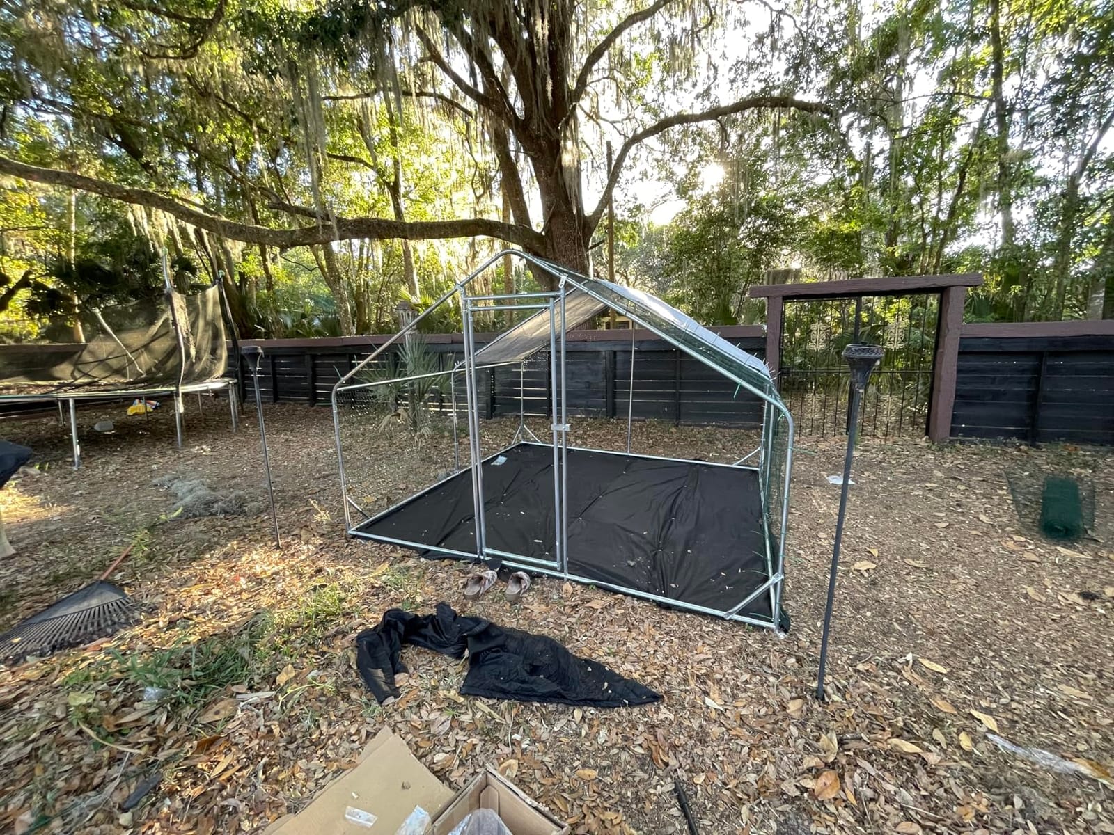 Heavy Duty Metal Chicken Coop with Hardware Cloth, Walk-in Poultry Cage with Solar Light, Waterproof Anti-UV Cover, Large Outdoor Chicken Run for Hen Duck Rabbit customer photo 1