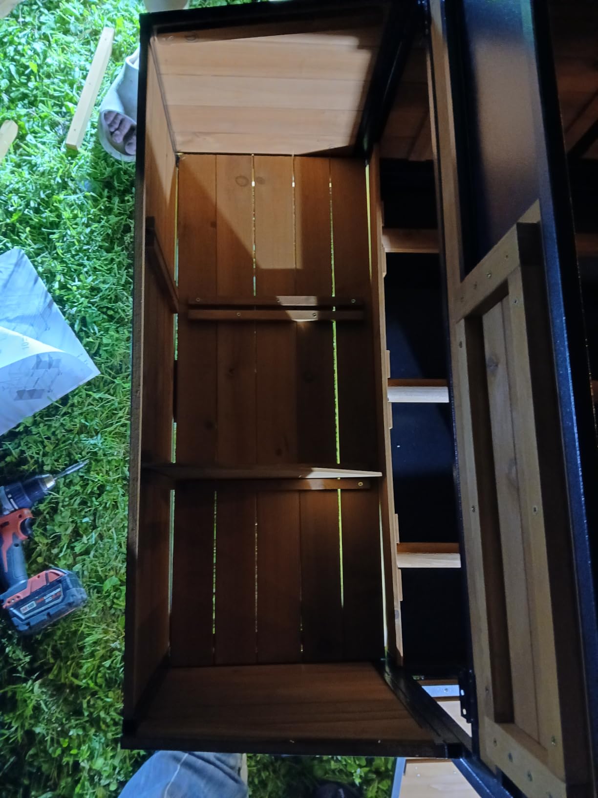 GUTINNEEN Large Chicken Coop with Run, Mobile Chicken Tractor for 6-8 Chickens, Upgraded Metal Frame Hen House with Wheels, 6 Nesting Boxes, Metal Pull-Out Tray, Asphalt Roof customer photo 1