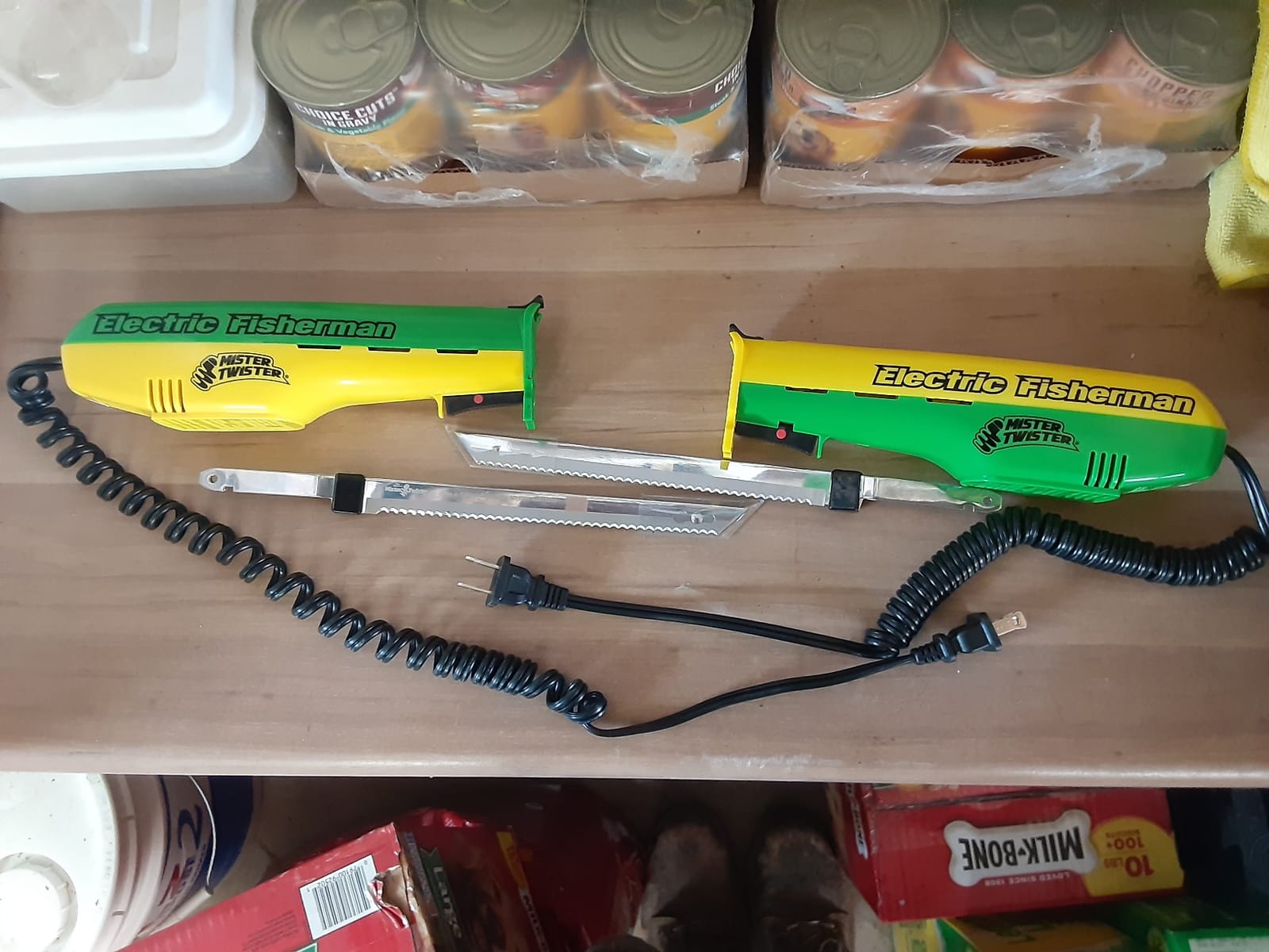 Mister Twister 120V Electric Knife (Green/Yellow) customer photo 2