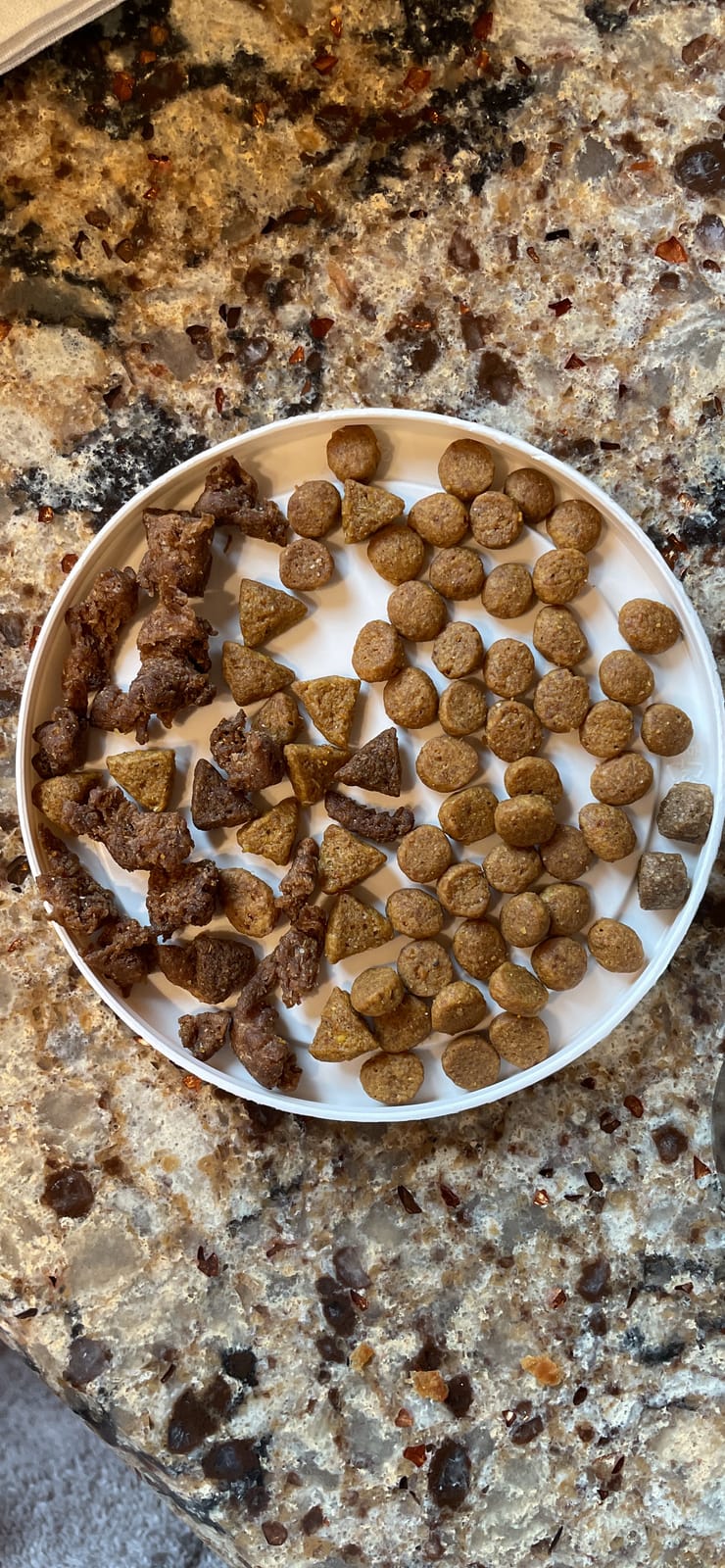 Purina ONE Small Bites Beef and Rice Formula Small High Protein Dry Dog Food Natural with Added Vitamins, Minerals and Nutrients - 8 lb. Bag customer photo 2