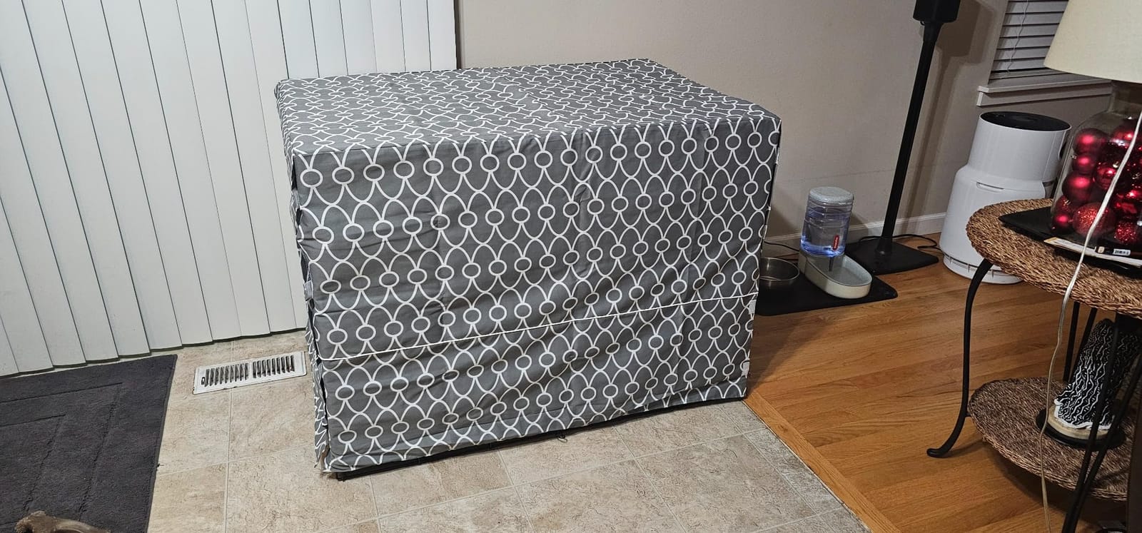 MidWest Homes for Pets Intermediate Dog Crate Cover, Black Polyester Privacy Kennel Cover Fits Most 36-Inch Crates, Machine Washable, Reduces Barking & Chewing customer photo 2