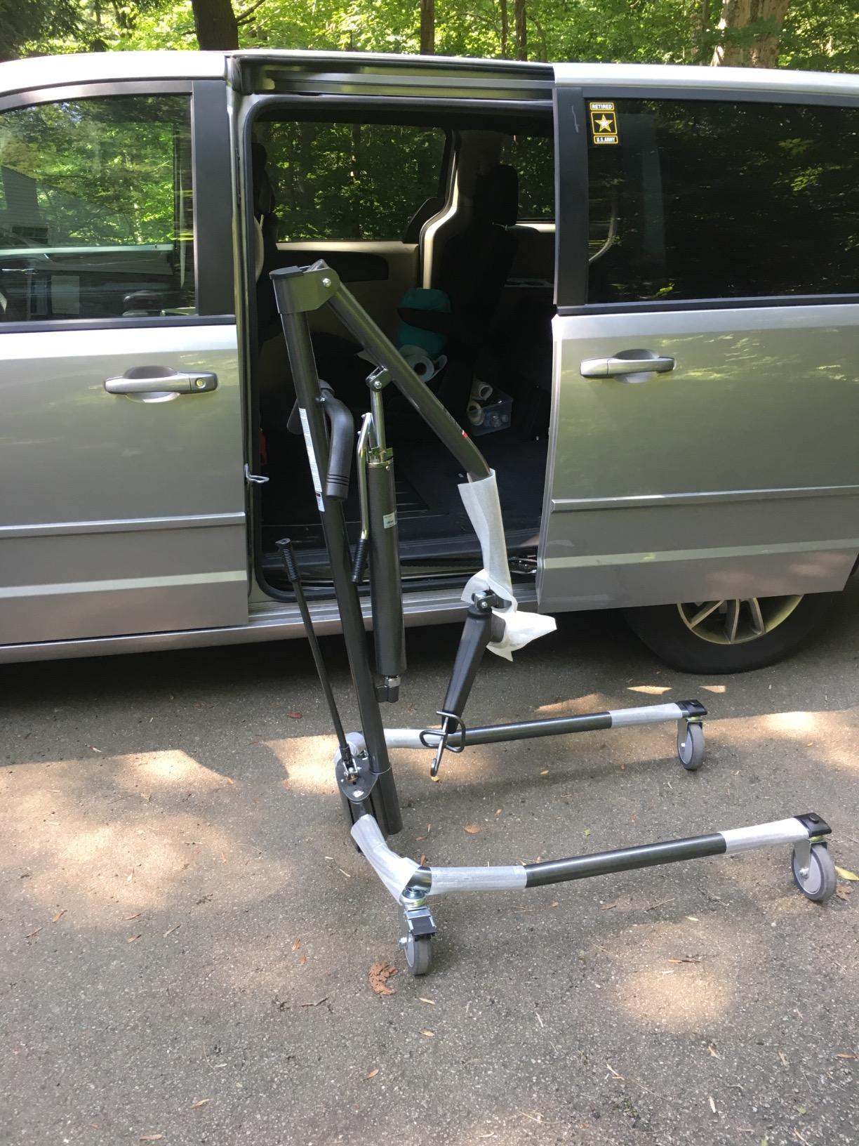 Drive Medical Handicap Hydraulic Lift, Silver Vein, 5 Inch customer photo 1