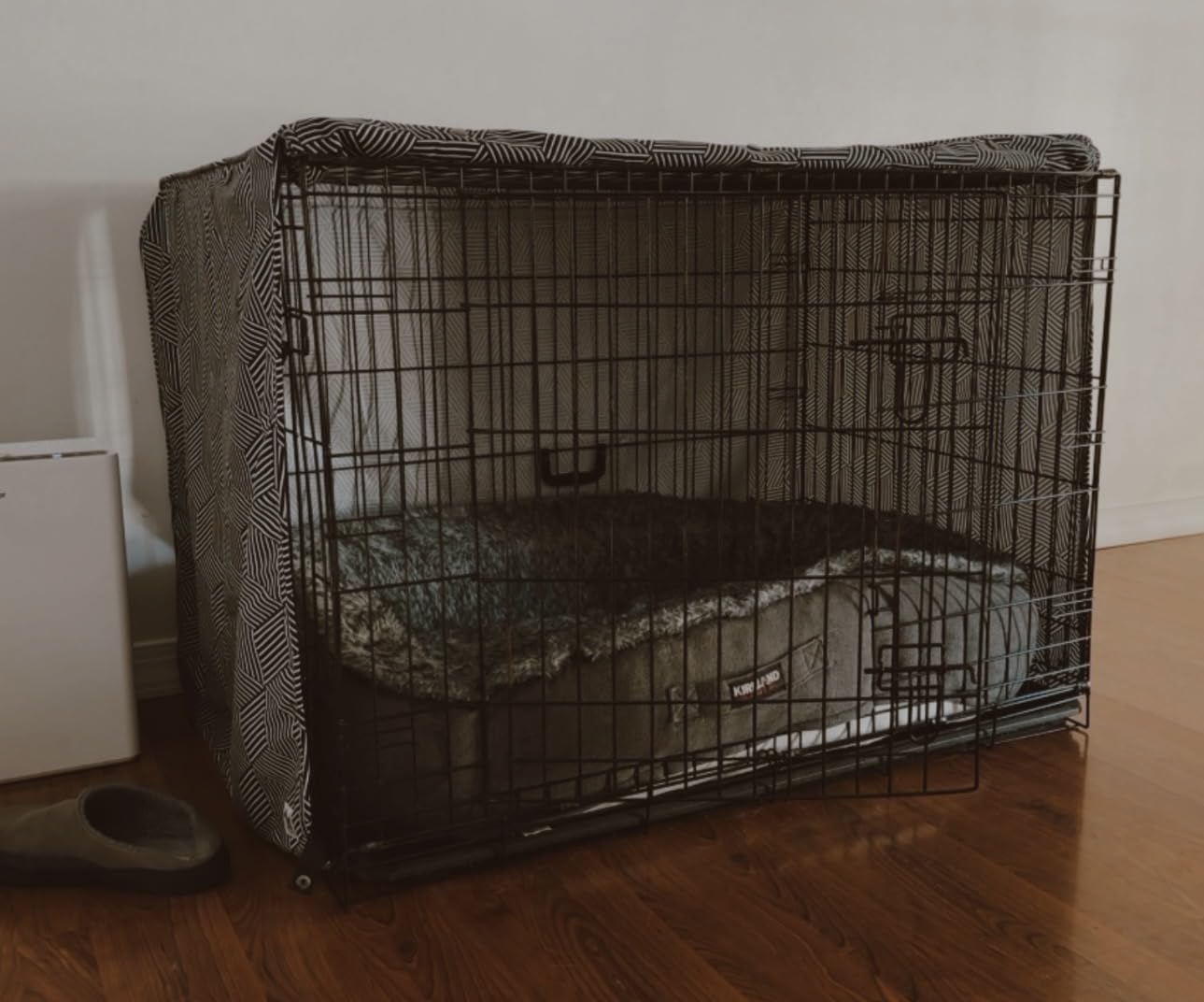 Molly Mutt Tan Dog Crate Cover, Non-Toxic & 100% Cotton, 24