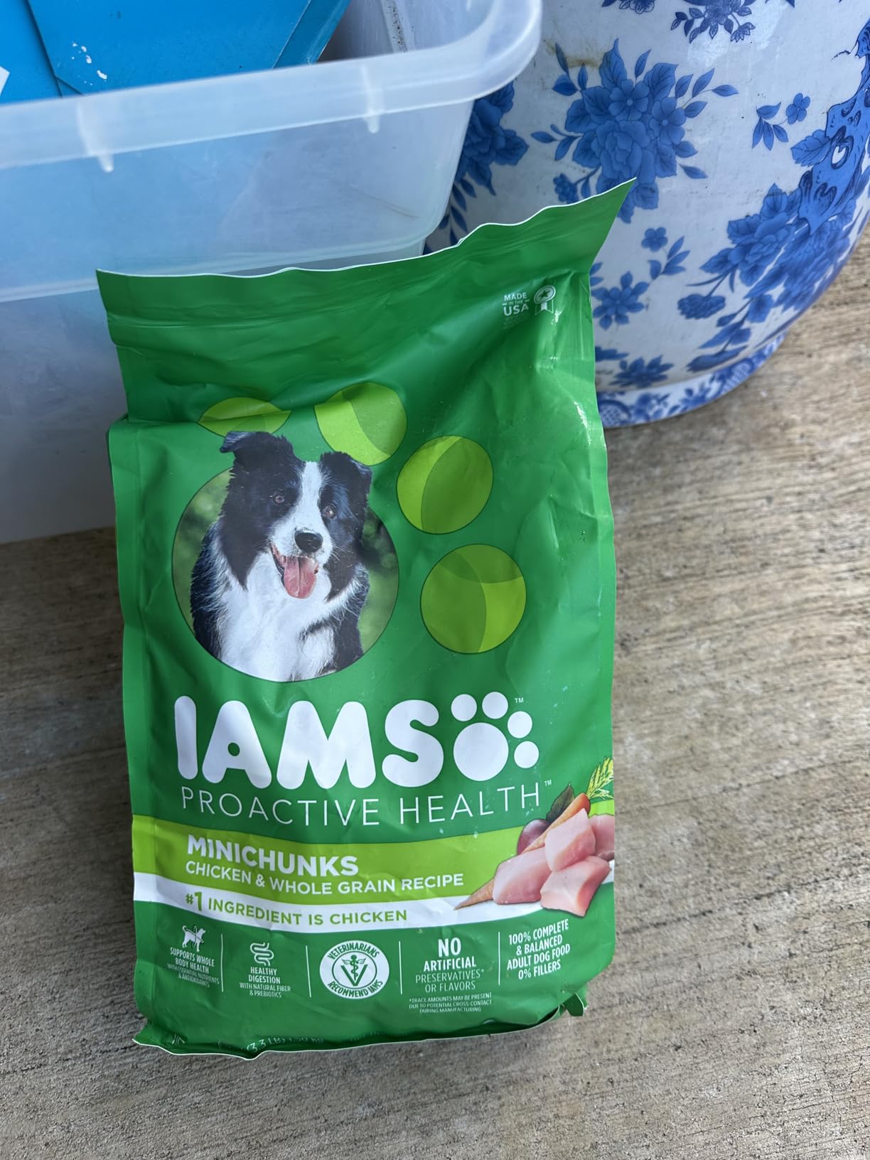 IAMS Proactive Health Adult Minichunks Dry Dog Food, Chicken, 3.3 lb customer photo 1