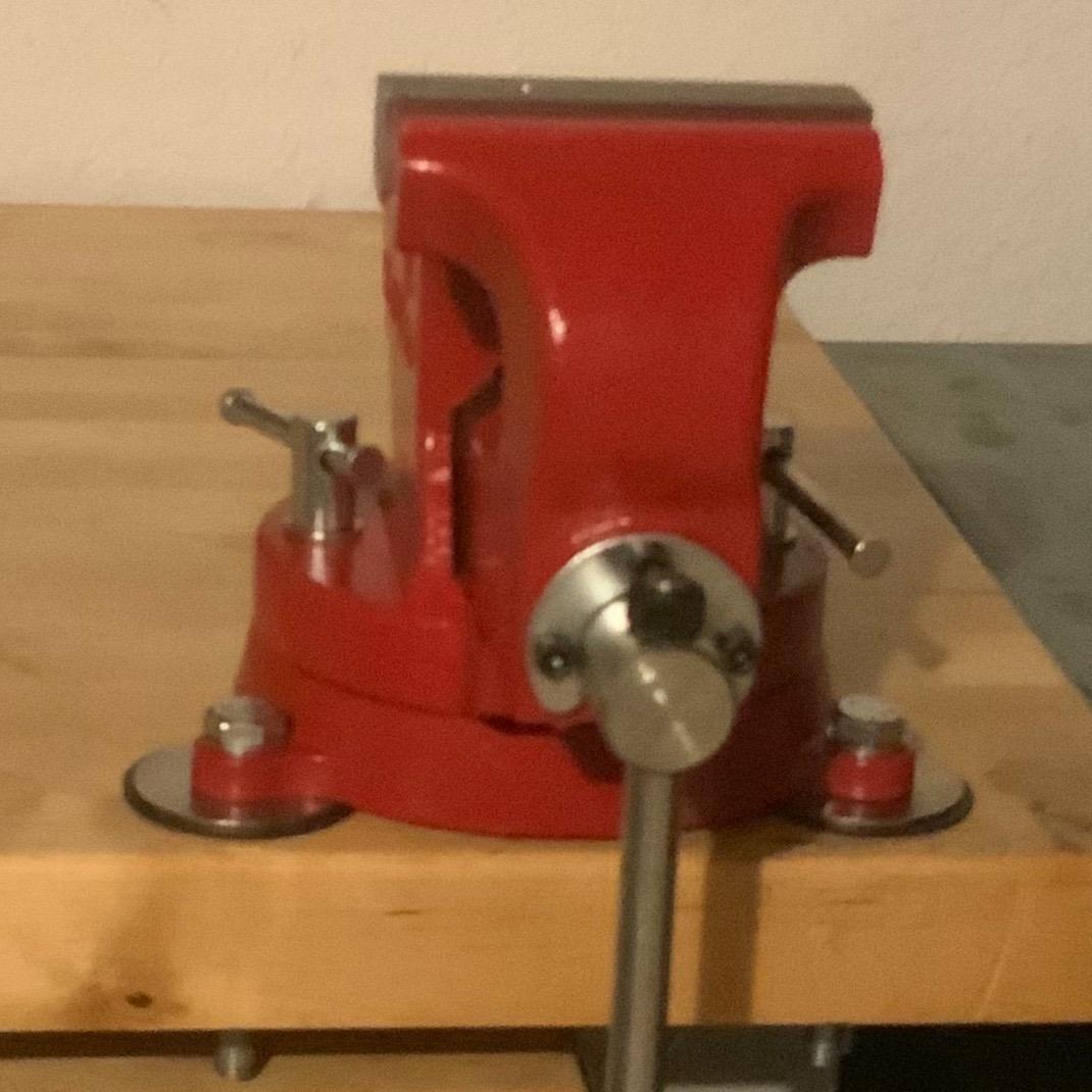Yost Vises ADI-6 Heavy Duty Vise | 130,000 PSI Tensile Strength Austempered Ductile Iron Bench Vise | 6 Inch Jaw Width with a 360 Degrees Interlocking Swivel Base and 2 Lockdowns | Red customer photo 2