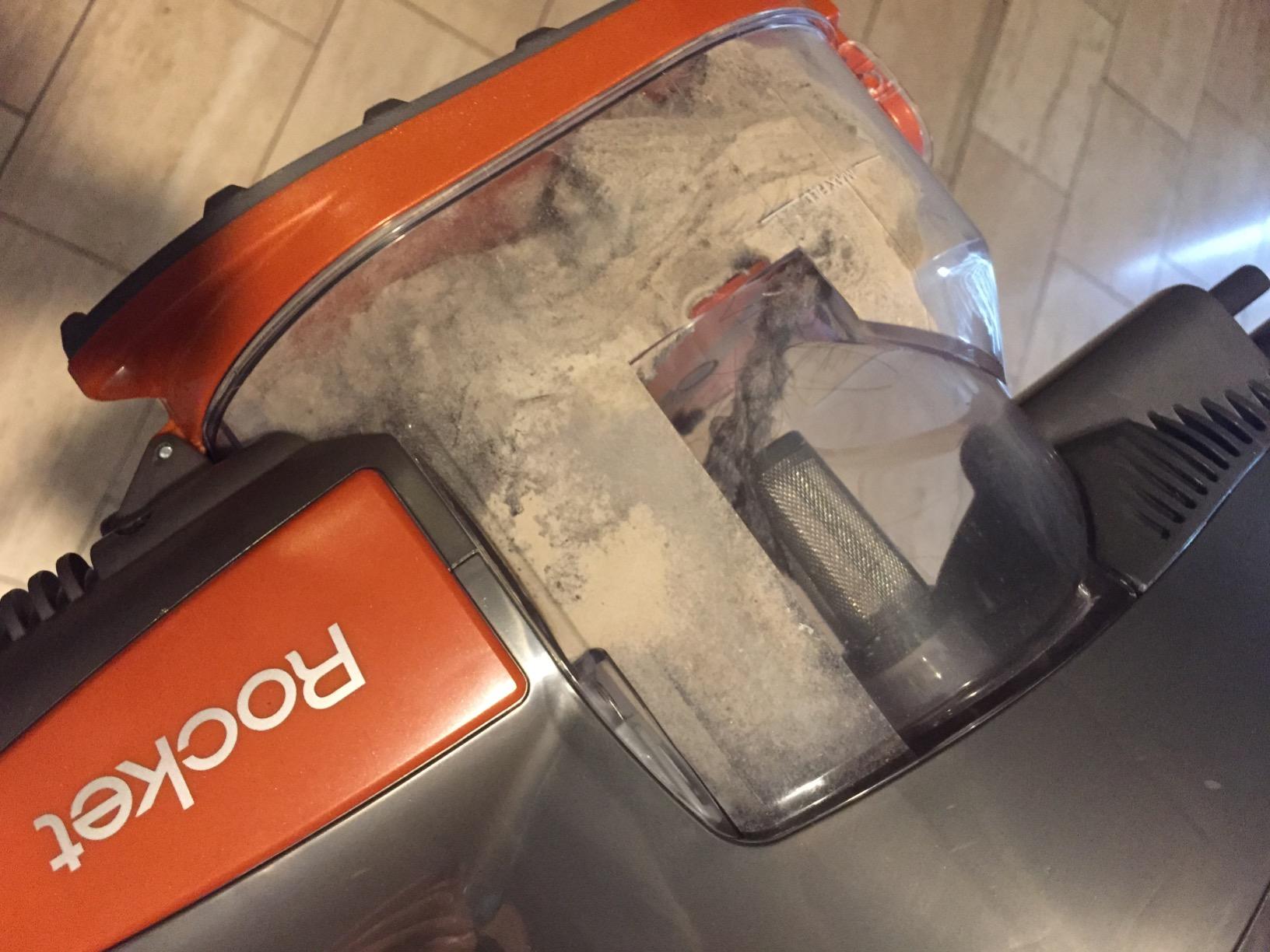 Shark HV302 Rocket Pet Corded Stick Vacuum, Lightweight with Swivel Steering for Carpets & Hard Floors, Converts to Hand Vacuum, Includes Crevice Tool, Pet Multi-Tool & Precision Duster, Orange customer photo 1
