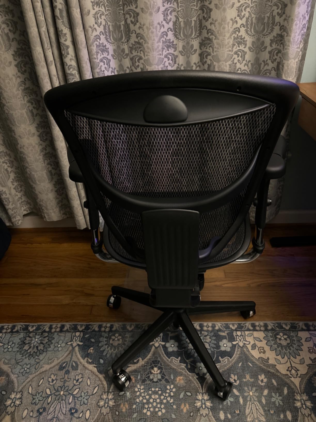 WorkPro® Quantum 9000 Series Ergonomic Mid-Back Mesh/Mesh Chair, Black customer photo 2