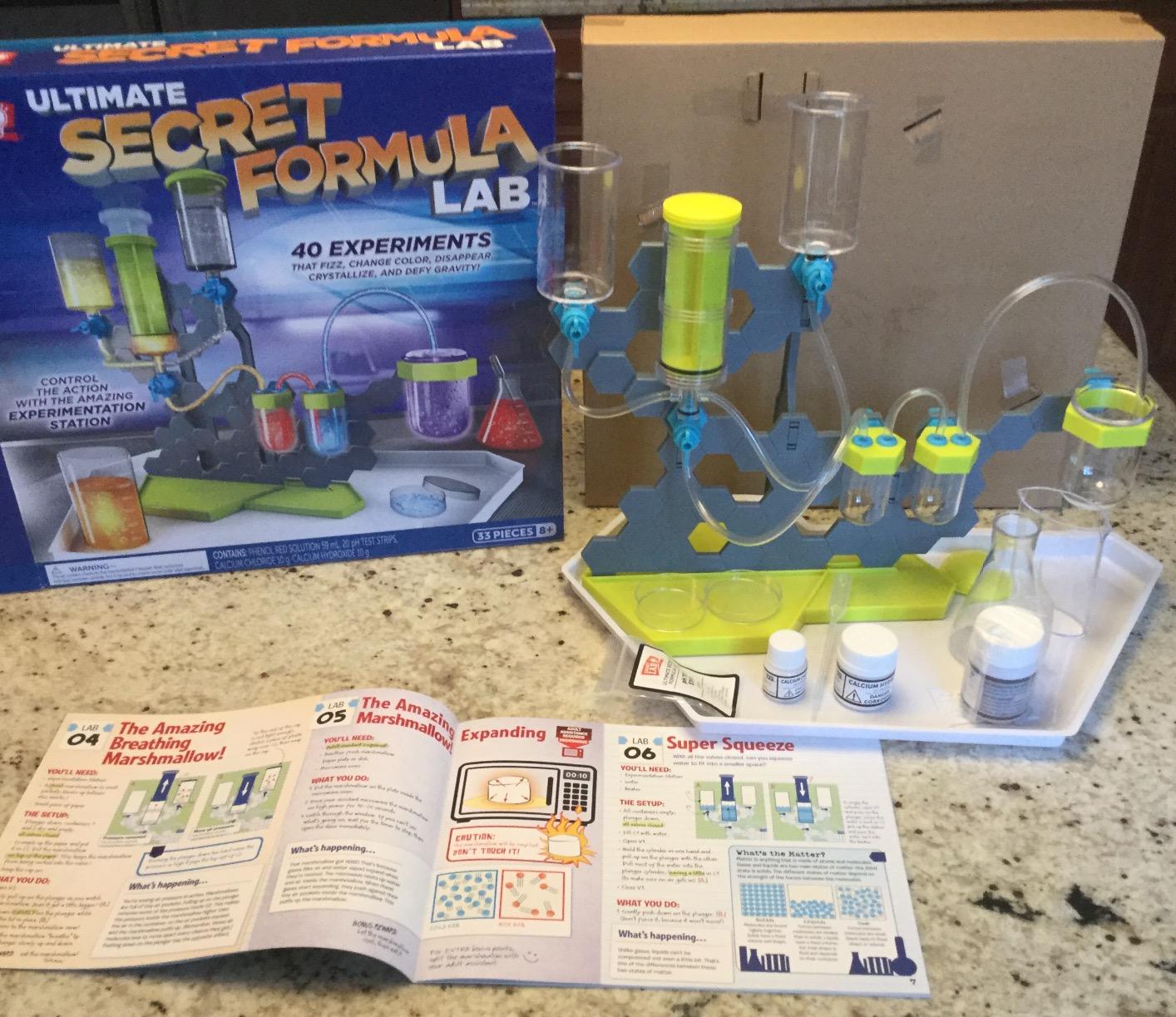 SMARTLAB Toys Ultimate Secret Formula Lab with 40 Experiments customer photo 1
