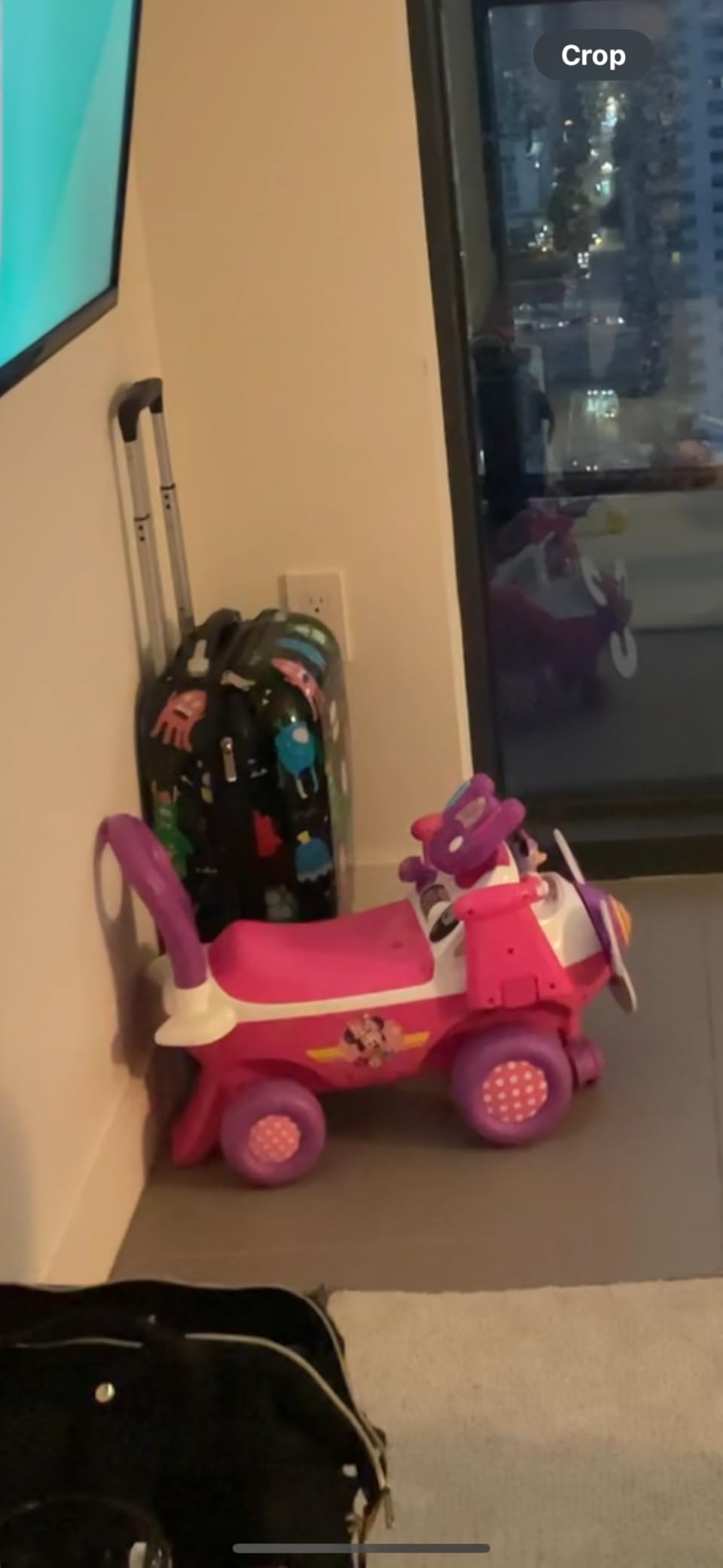 Kiddieland Disney My First Minnie Ride-On Plane Toy with Music, Lights & Sounds, Steering Wheel, 360° Turning, Horn, Foot-to-Floor Toddler Vehicle customer photo 2
