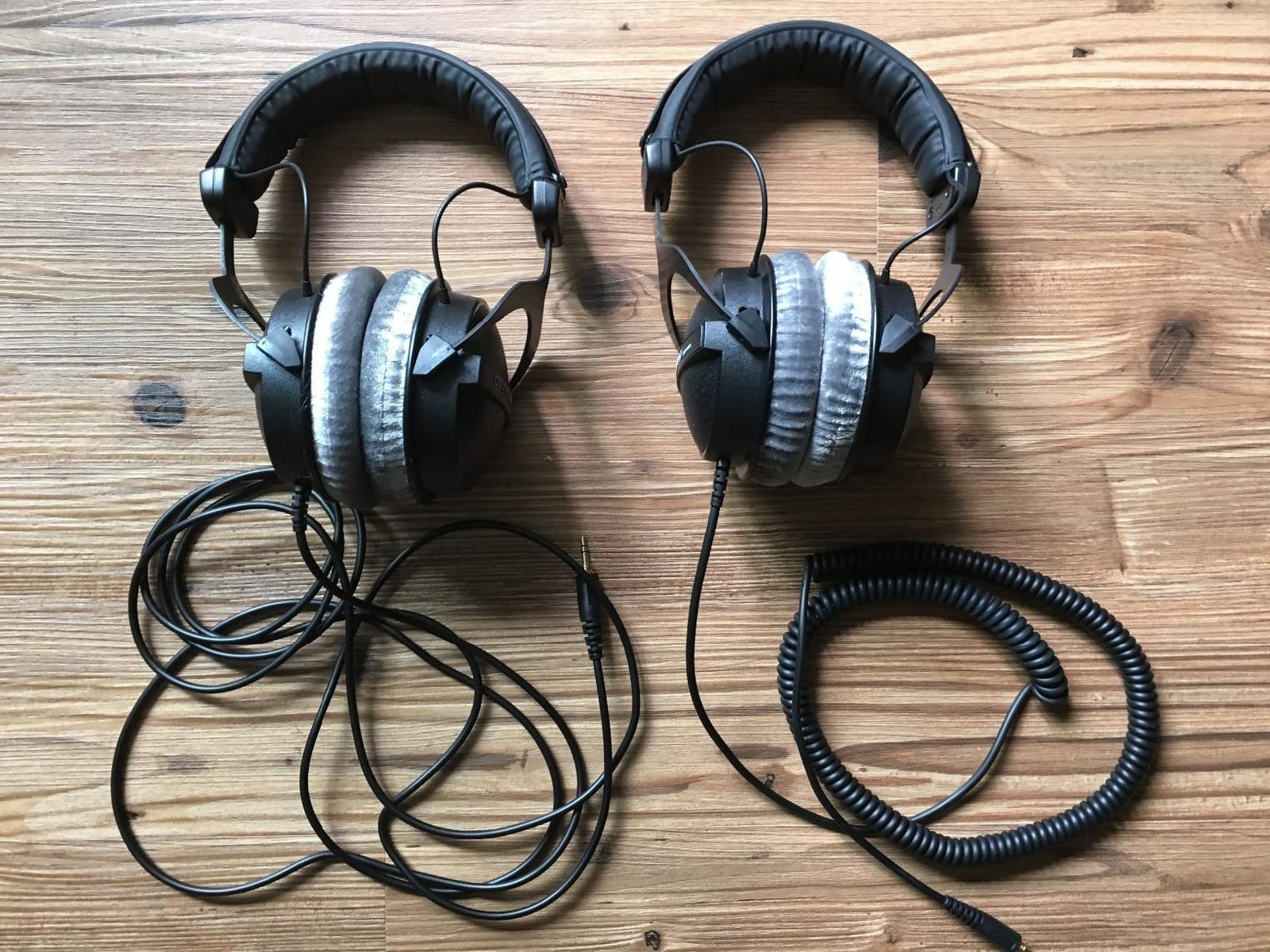 beyerdynamic DT 770 Pro Studio Headphones (80 Ohm, Black) customer photo 1