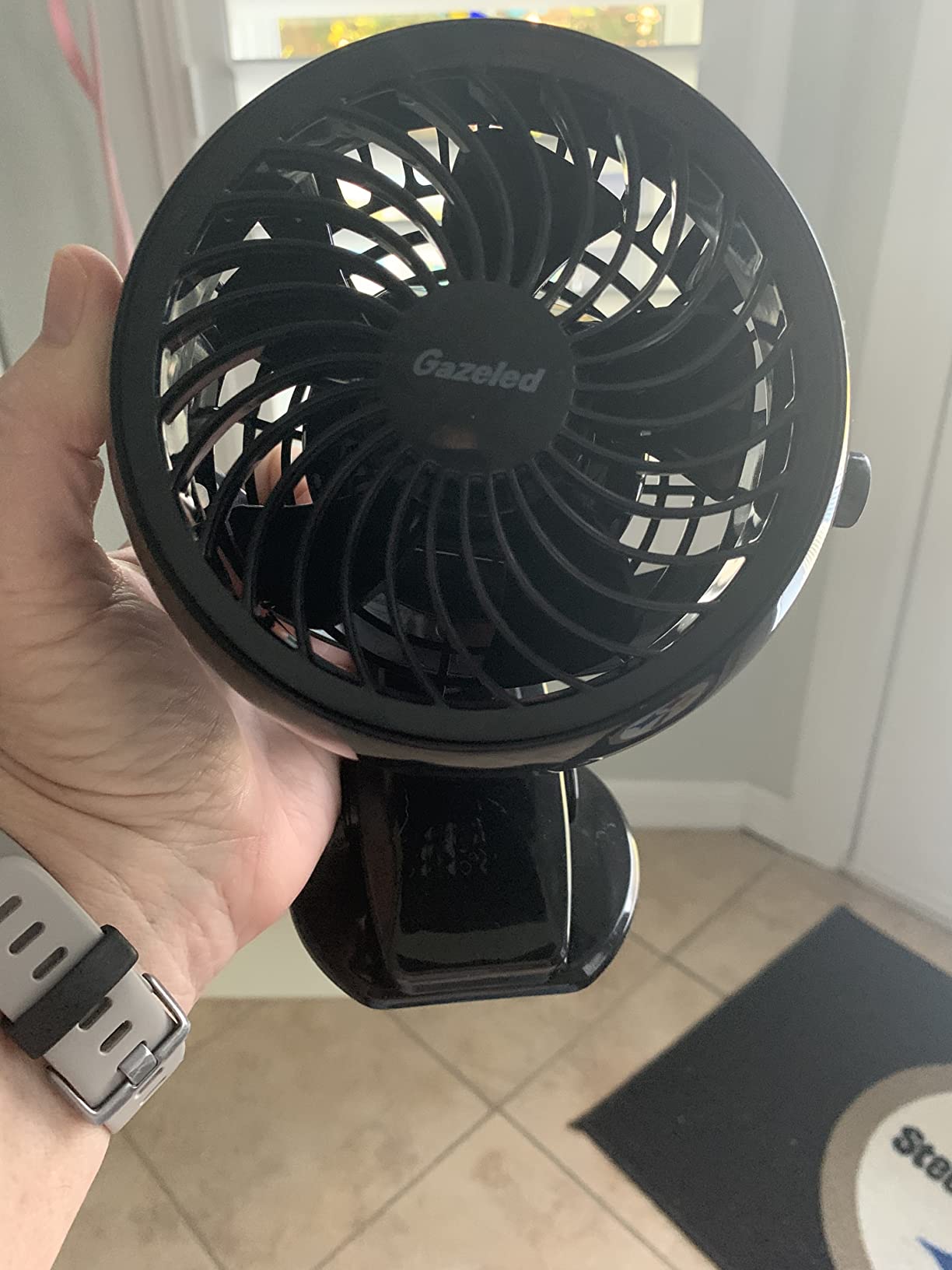 Gazeled Clip on Fan Battery Operated, 360° Rotation, with 8 Free AA Batteries, Quiet USB or Battery Operated Fan, 5'' Portable Battery Powered Clip on Fans for Camping, Stroller, Bedroom, Outdoor customer photo 1