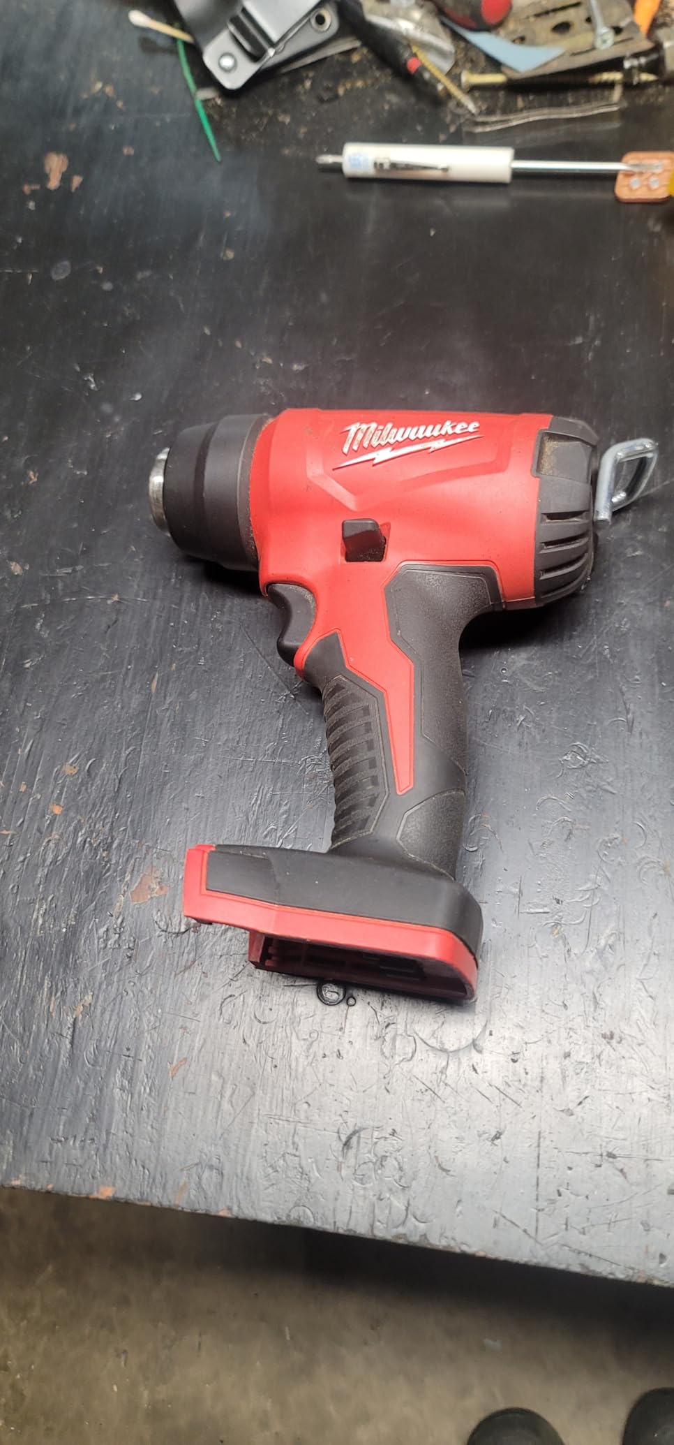 Milwaukee Electric Tool 2688-20 Cordless Heat Gun, Red customer photo 1